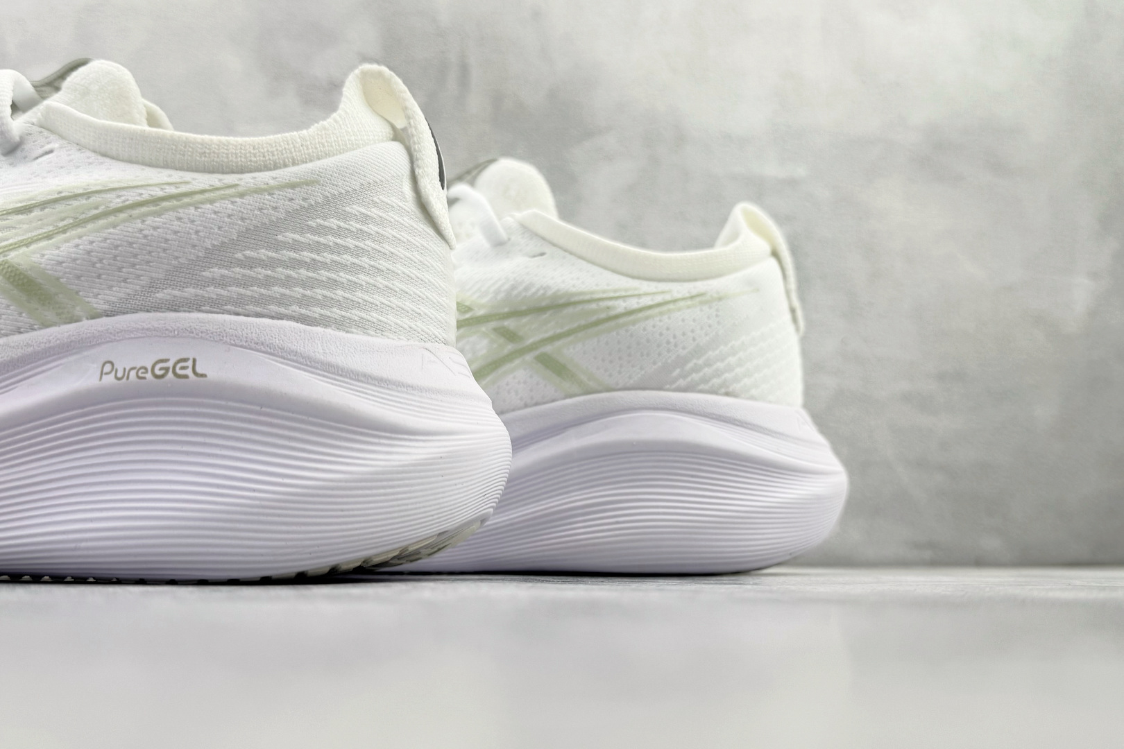 190 Asics GEL-NIMBUS 27 白色 1011B960-100