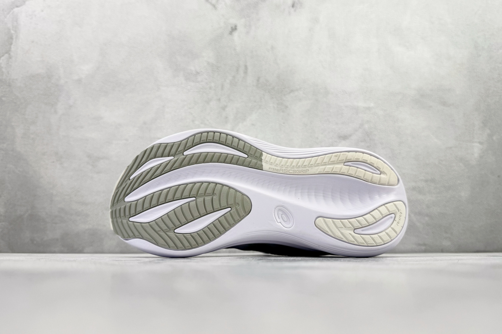 190 Asics GEL-NIMBUS 27 白色 1011B960-100