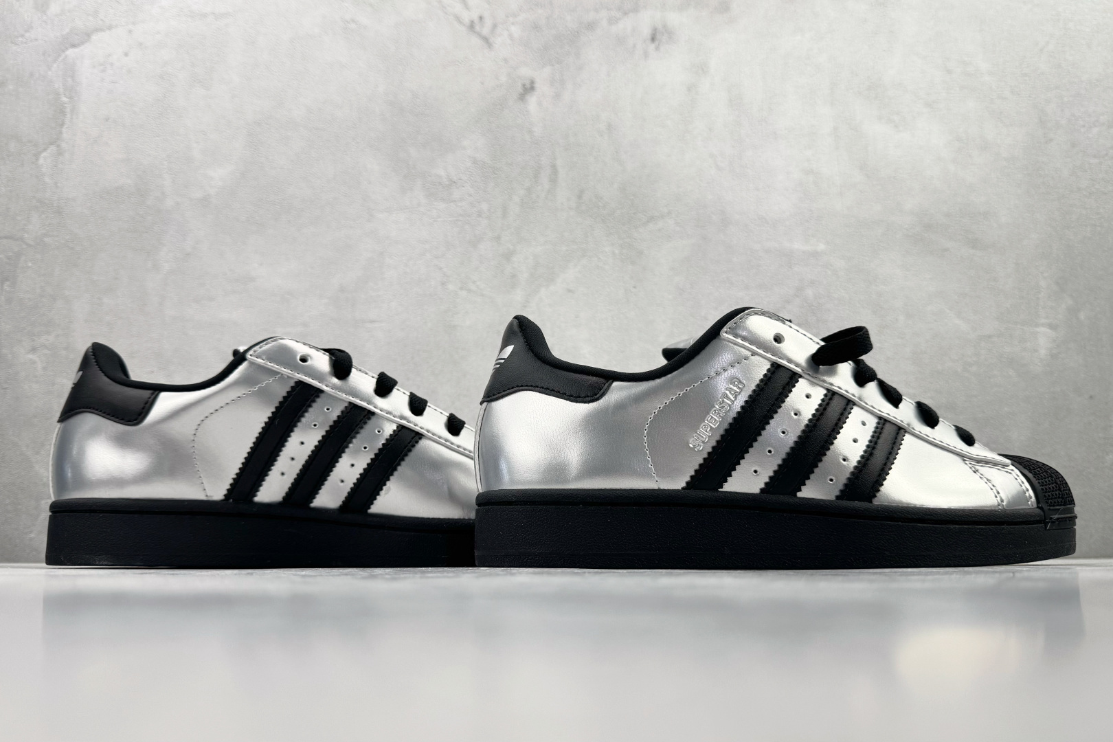 150 平台专供 adidoriginals Superstar 2 黑银 KI9988