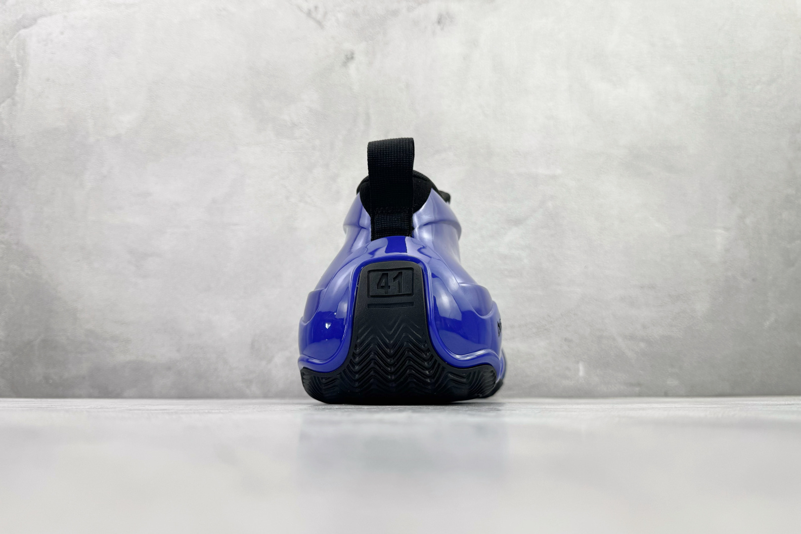 580 最新外贸批次 Balenciaga 巴黎世家 深蓝色 824909WBKBM