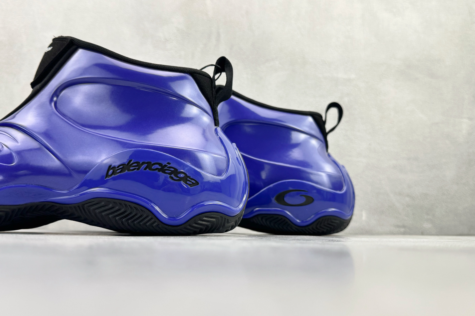 580 最新外贸批次 Balenciaga 巴黎世家 深蓝色 824909WBKBM