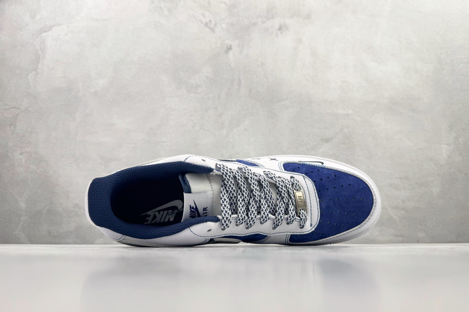 260 Nike Air Force 1'07 LX 白蓝 XZ6188-187