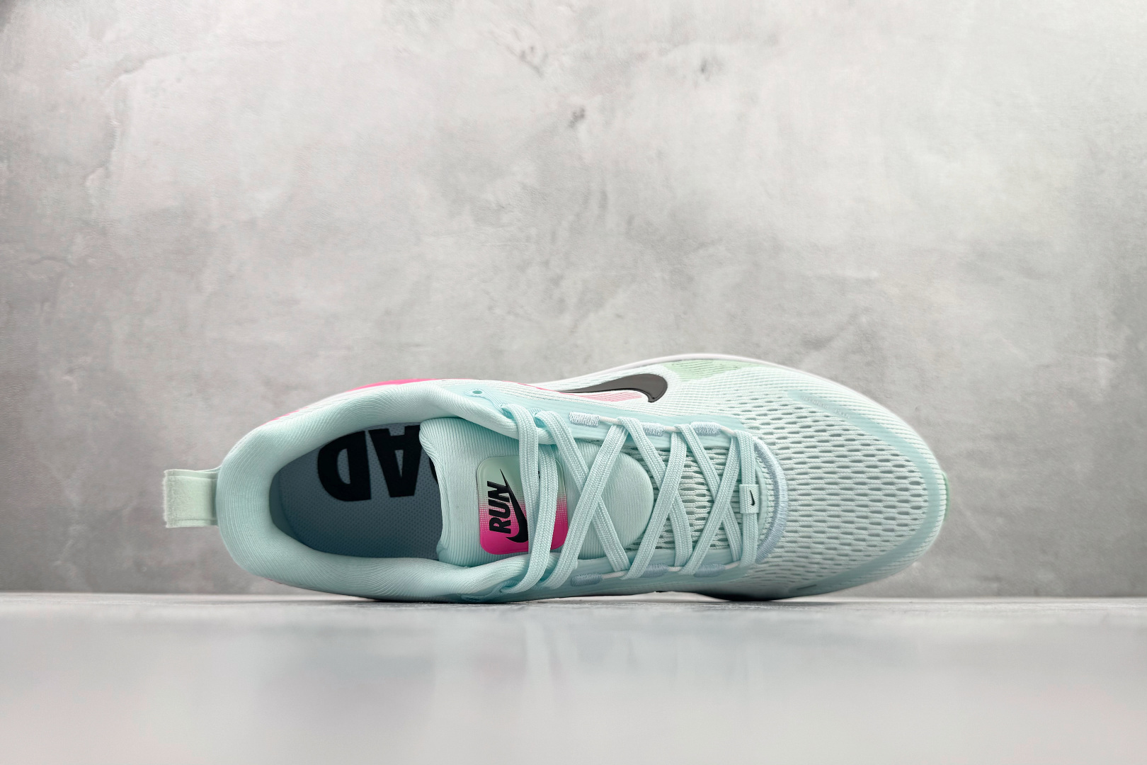 190 全套数据私模 Nike Vomero 18 冰川蓝 HM6803-403