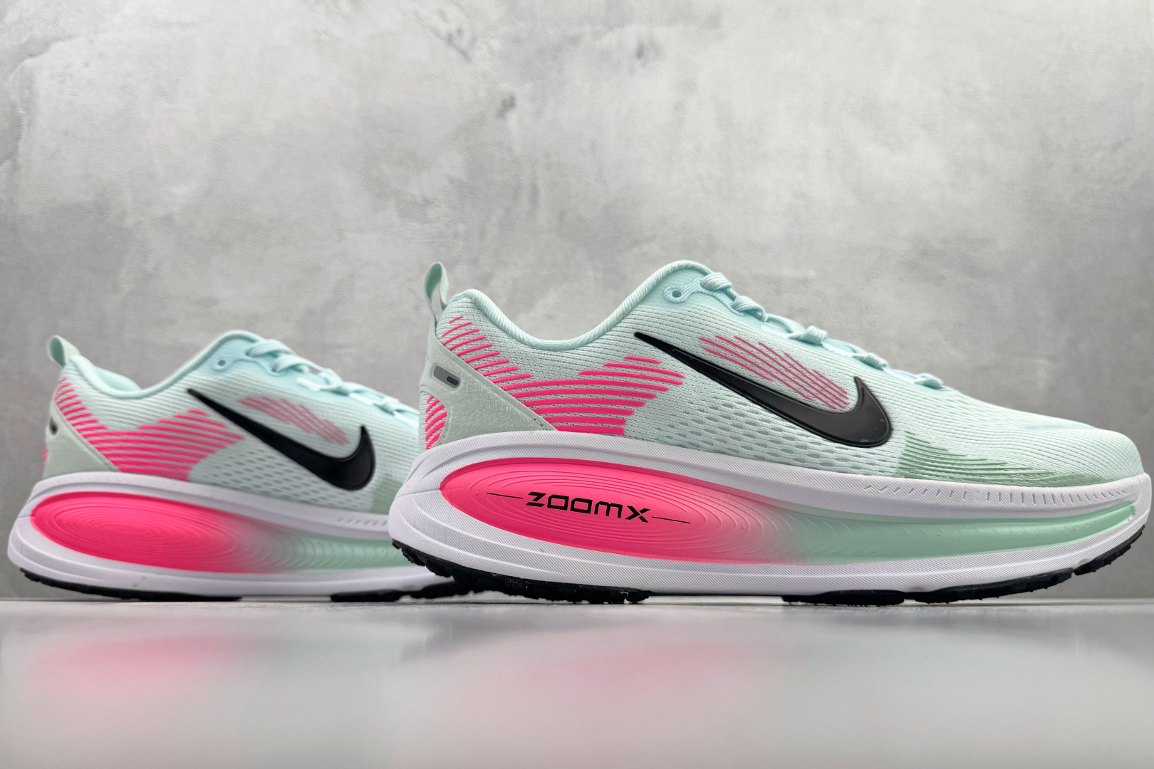 190 全套数据私模 Nike Vomero 18 冰川蓝 HM6803-403