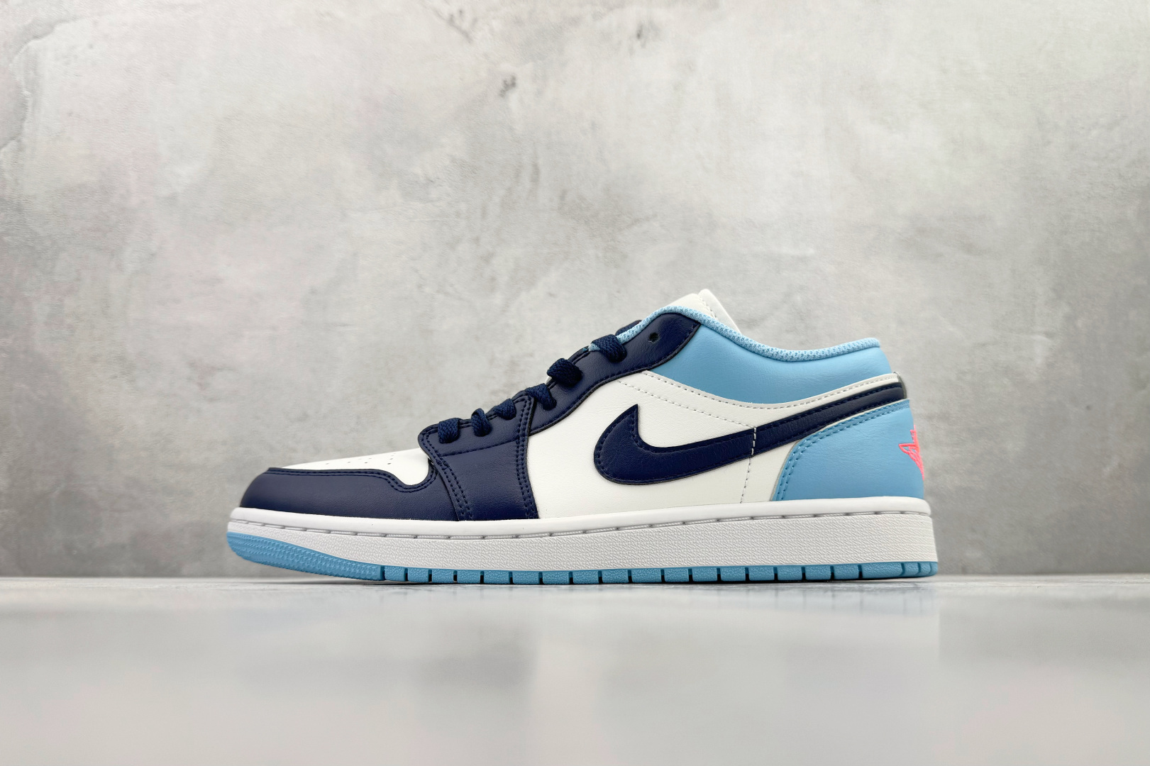 Air jordan 1 low 072