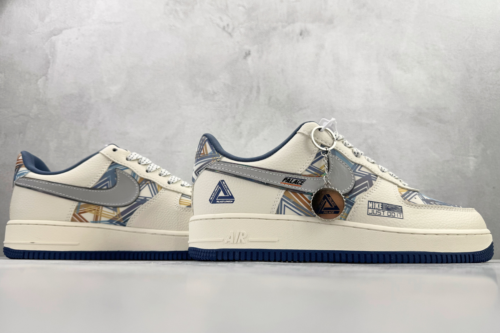 260 Nike Air Force 1 Low PALACE “JUDOIT” 米蓝 XL1979-122