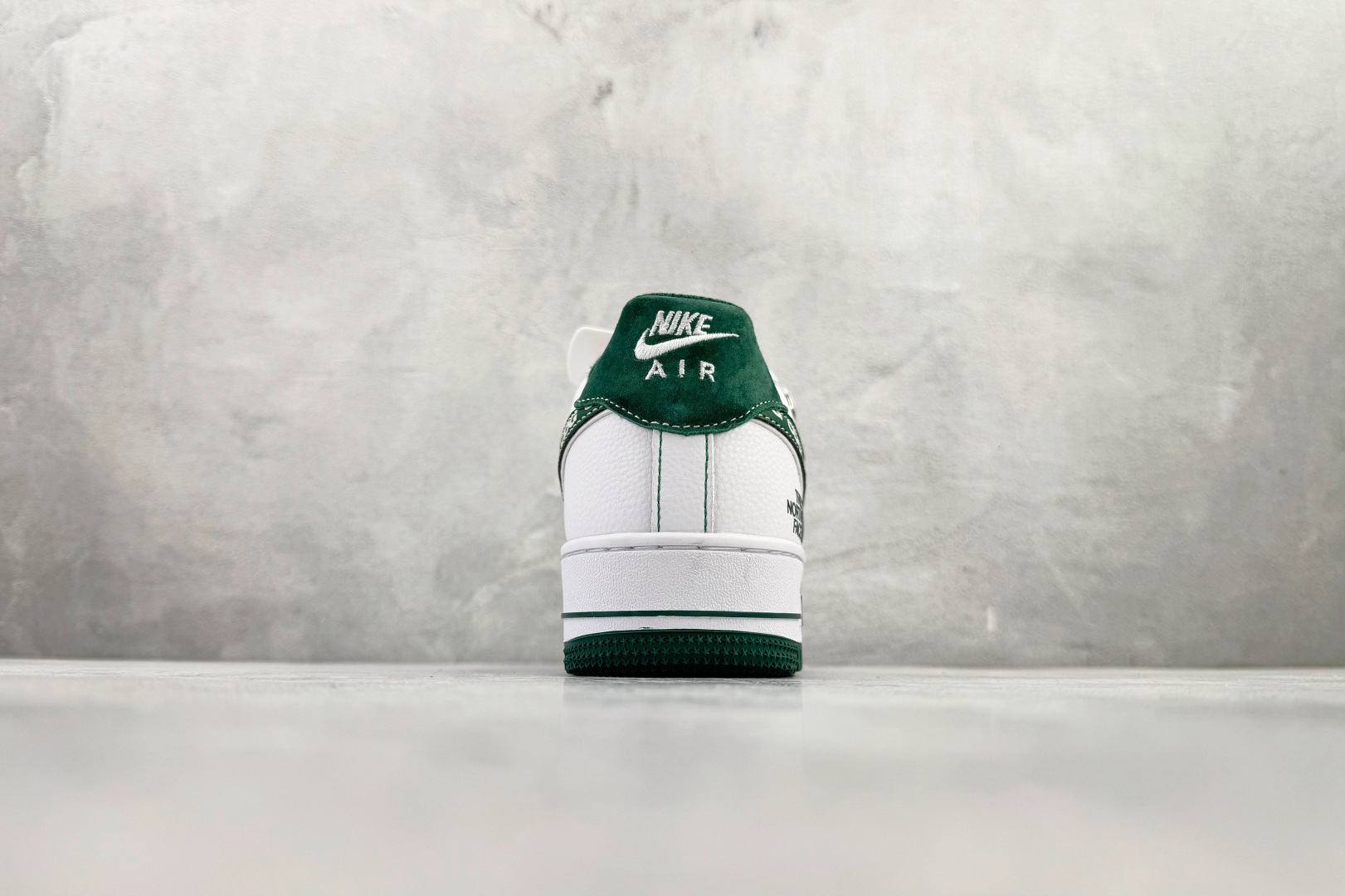 260 Nike Air Force 1'07 “THE NORTH FACE” 白绿 SU2305-561