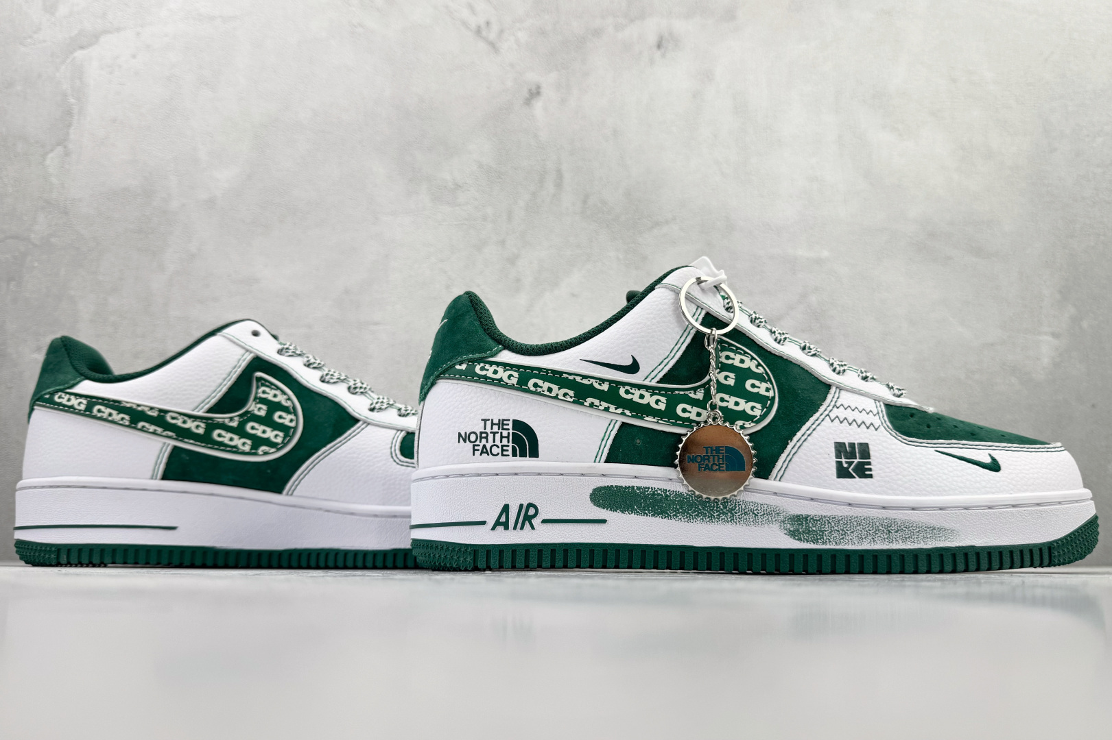 260 Nike Air Force 1'07 “THE NORTH FACE” 白绿 SU2305-561