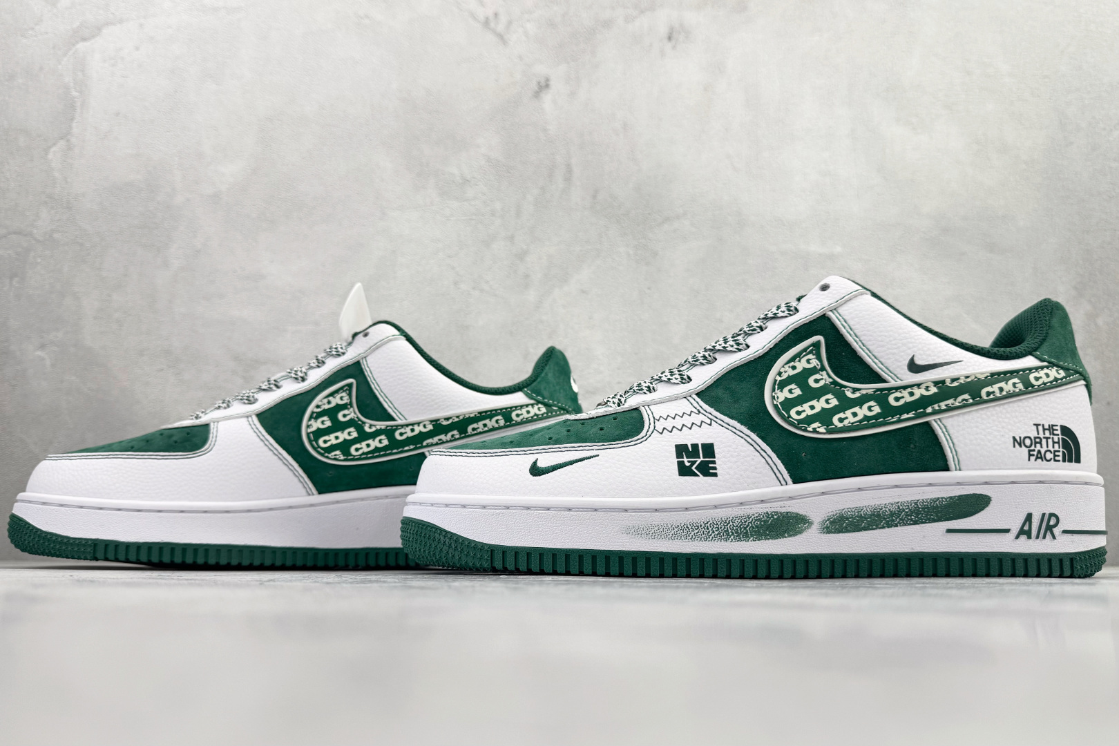 260 Nike Air Force 1'07 “THE NORTH FACE” 白绿 SU2305-561