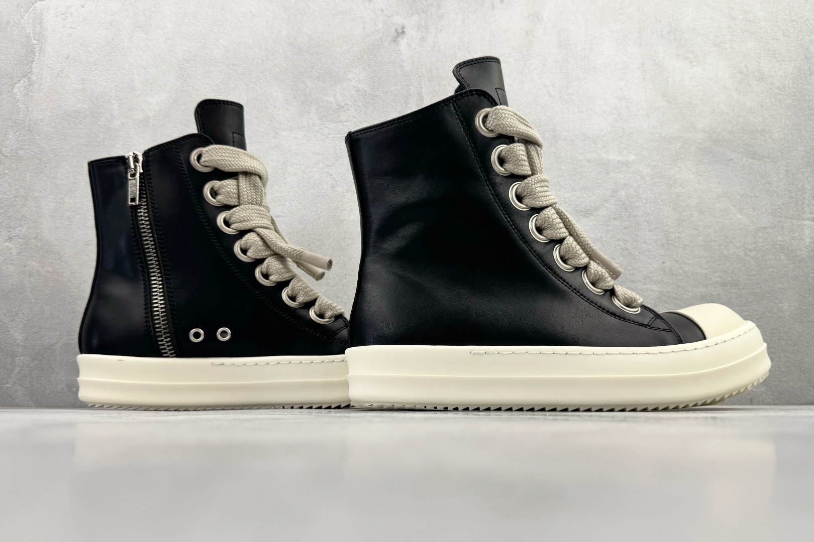 520 RICK OWENS/RO Jumbo Laces 黑色 RU02D6892LCOW2-9811