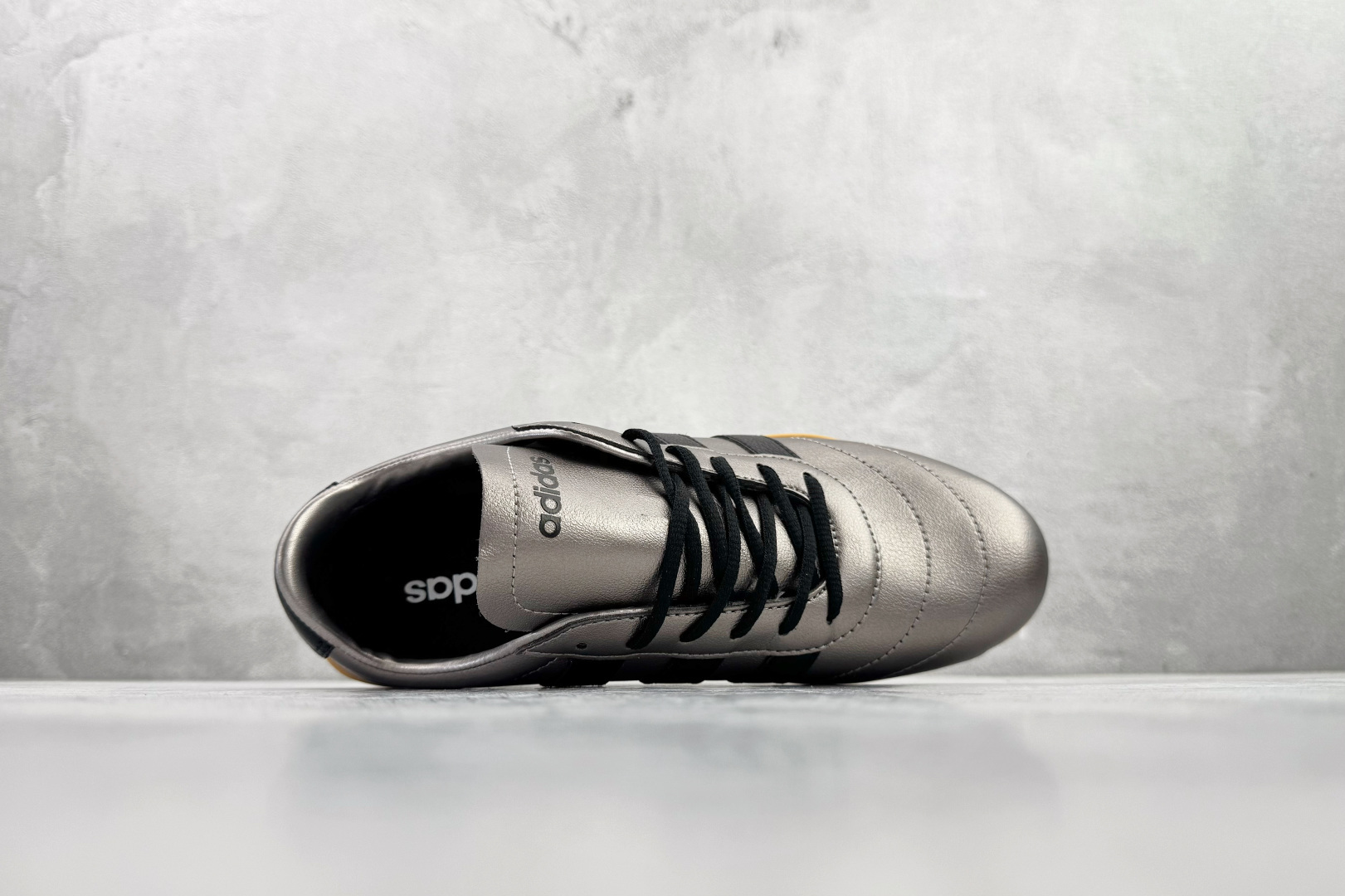 160 出口订单 adidGRAND COURT LO 金黑 JQ9681