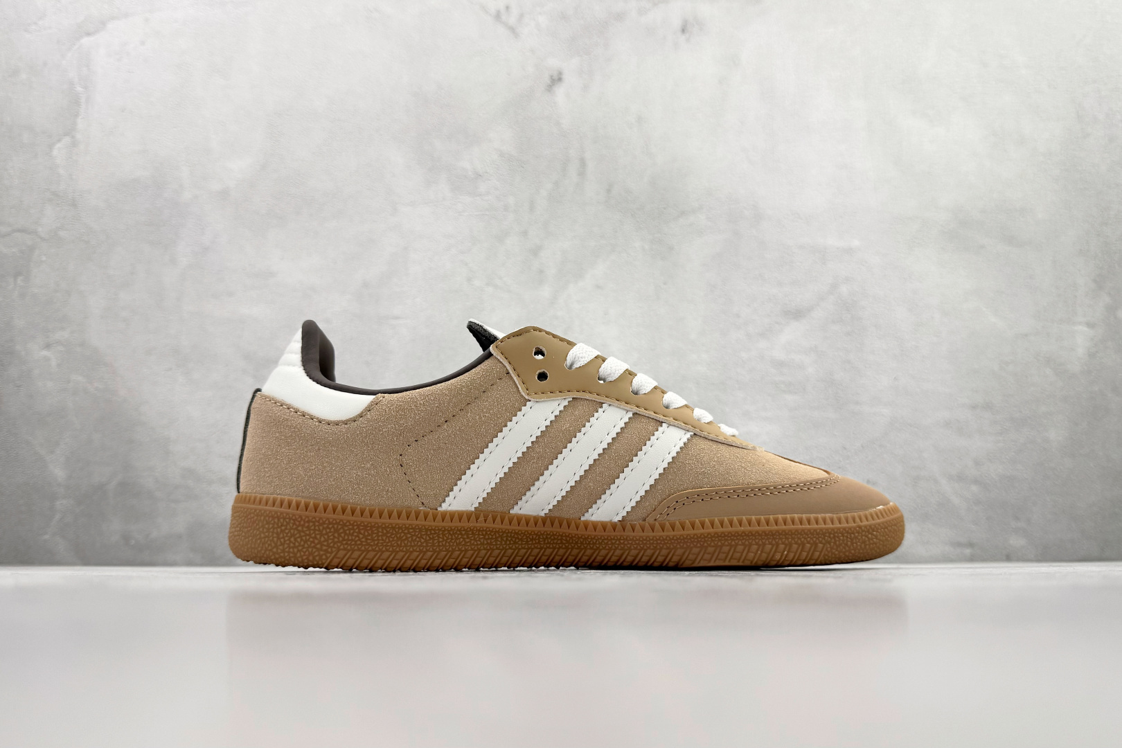 160 出口订单 adidoriginals SAMBA 灰褐色 KJ7594