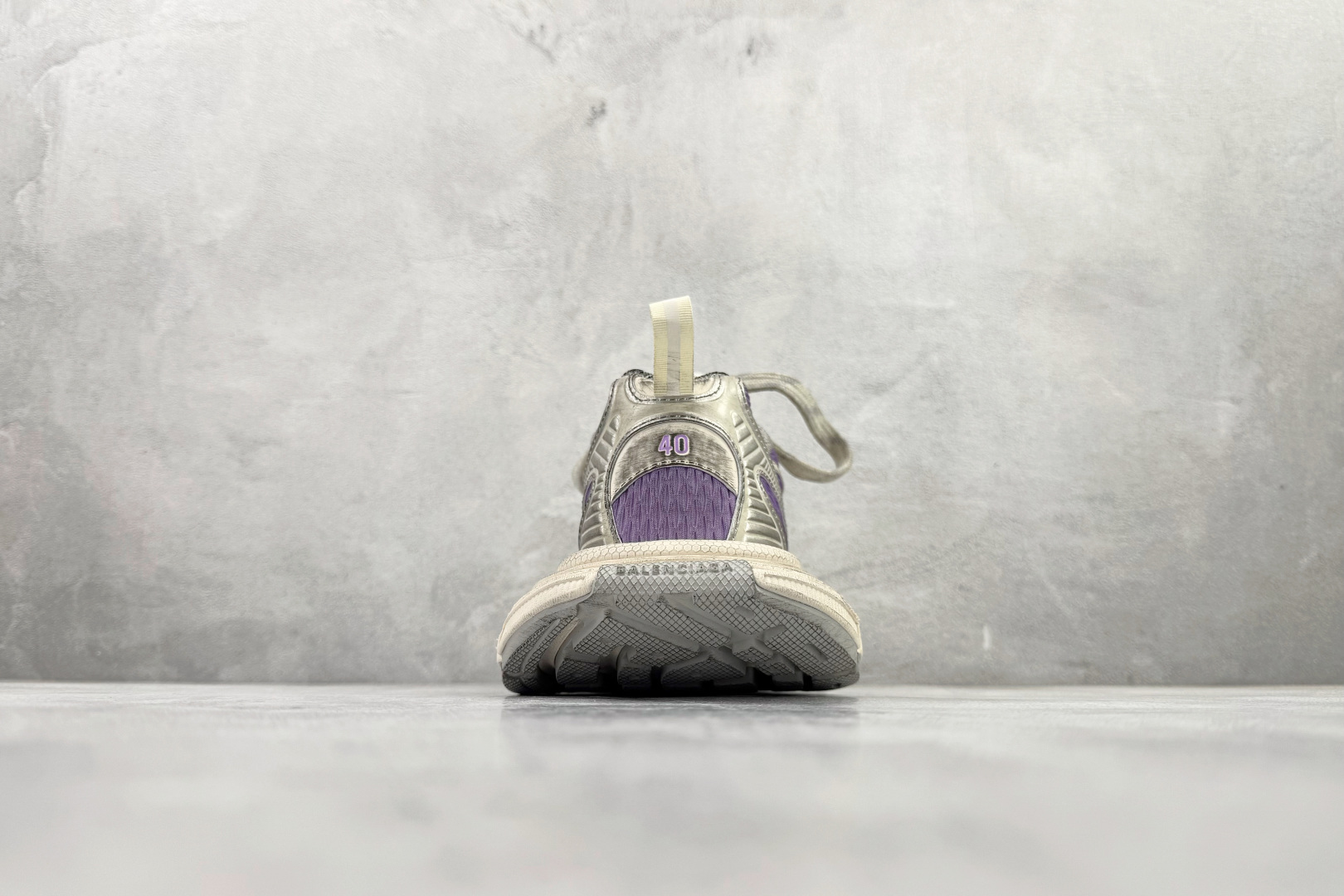 380 代购版 Balenciaga巴黎世家 3XL 灰紫 734731W3XGM