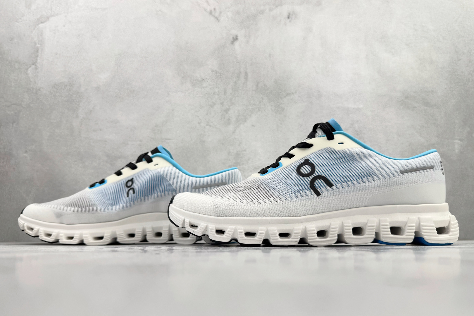 180 On昂跑 Cloud 6 Push 灰蓝 3MF10053607