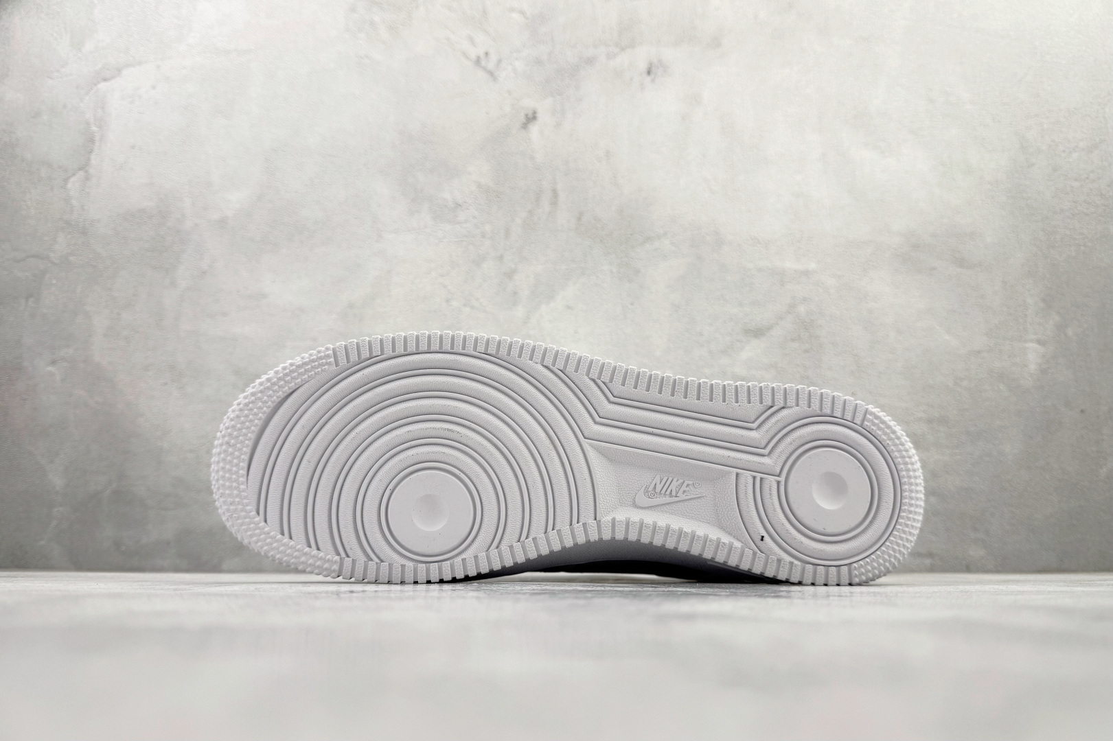 180 NOCTA x Nike Air Force 1 certified lover boy 联名纯白 CZ8065-100