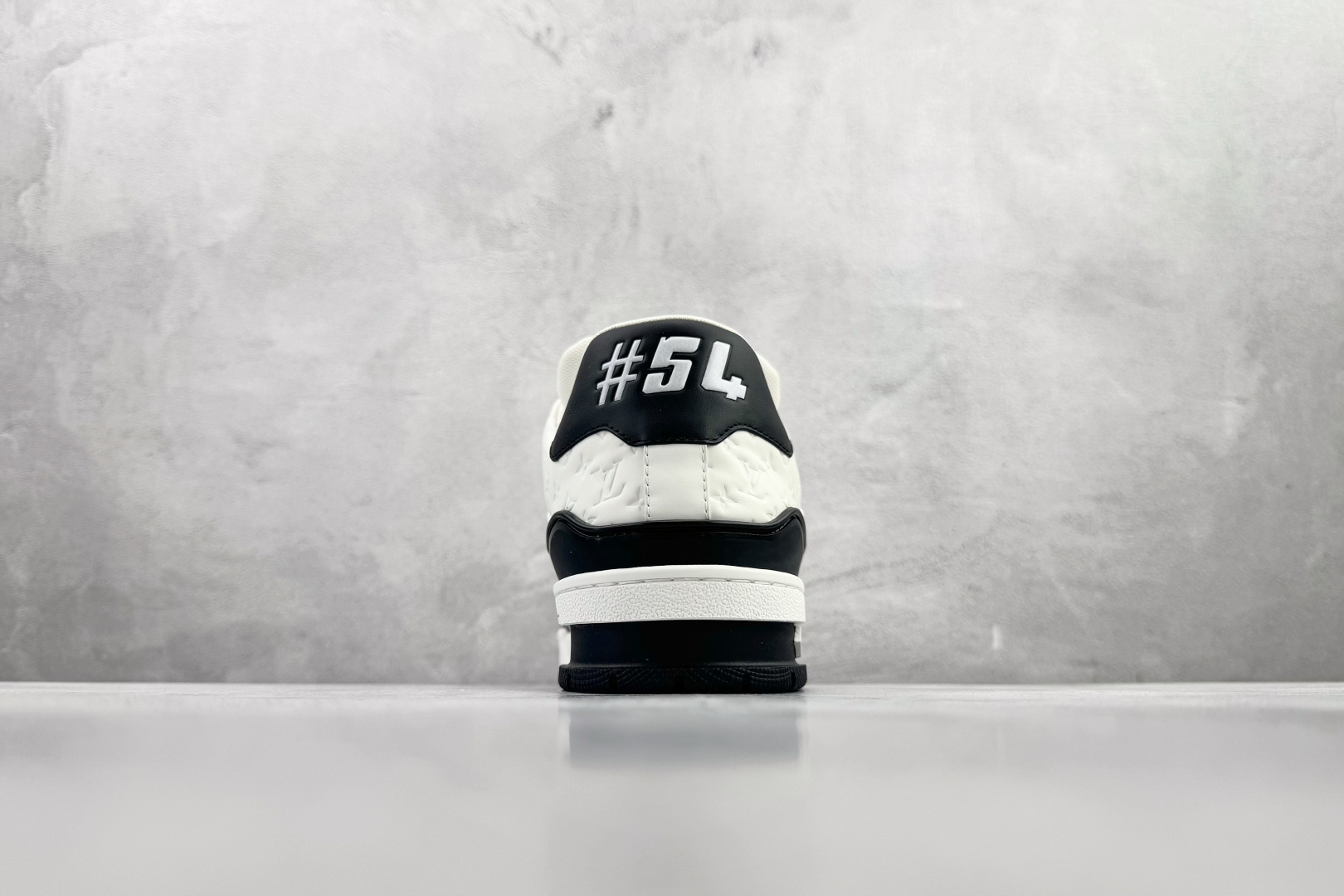 430 顶级纯原 LOUIS VUITTTrainer 白黑 1AANED