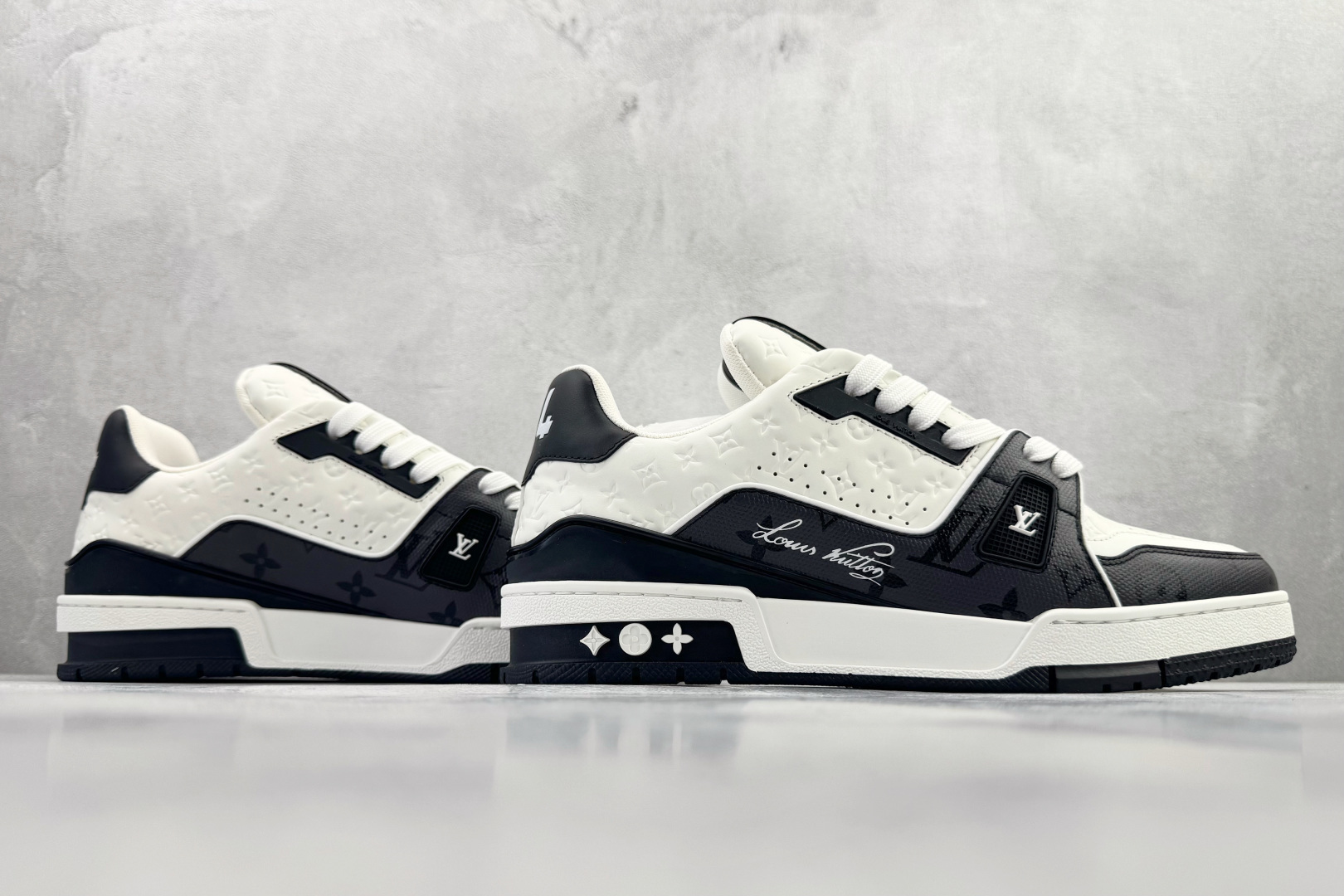 430 顶级纯原 LOUIS VUITTTrainer 白黑 1AANED