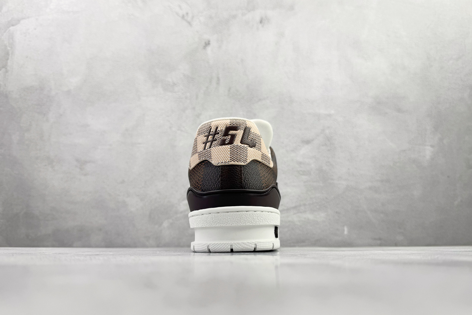 430 顶级纯原 LOUIS VUITTTrainer 棕色 1AAST3