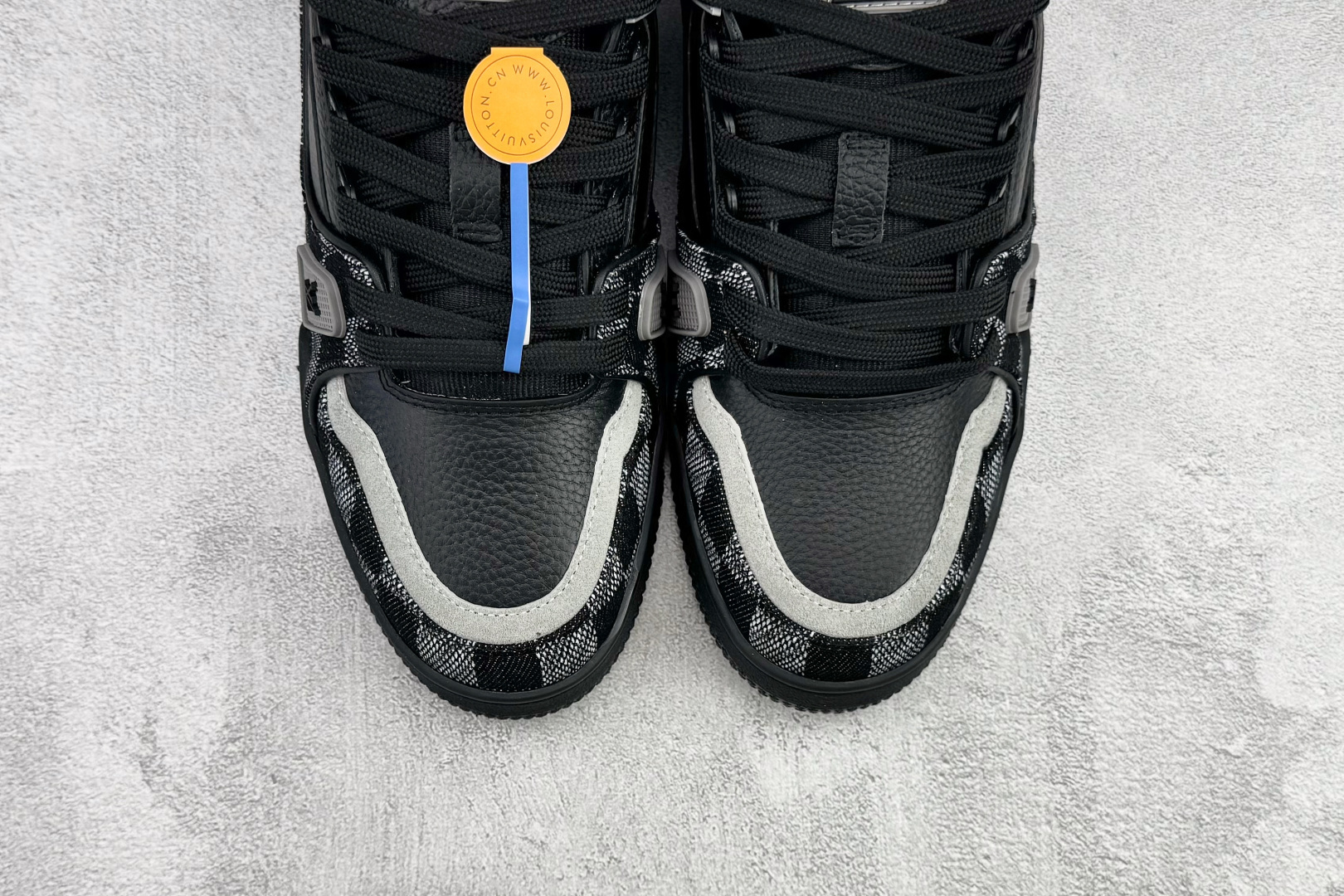 430 顶级纯原 LOUIS VUITTTrainer 黑色 1ACPSF