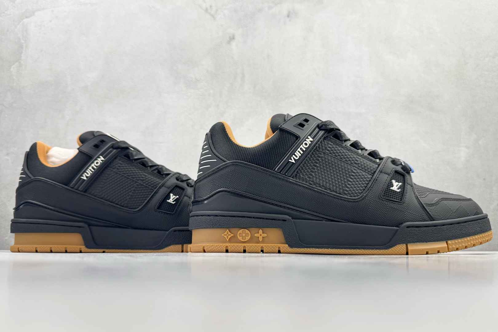 430 顶级纯原 LOUIS VUITTTrainer 黑棕 1AHTSQ