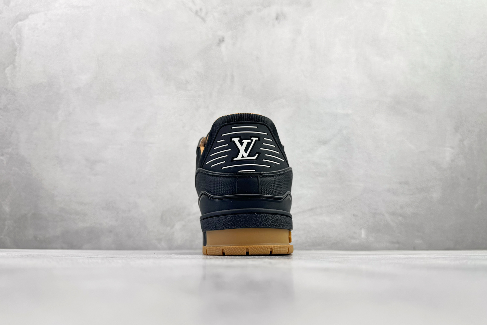 430 顶级纯原 LOUIS VUITTTrainer 黑棕 1AHTSQ