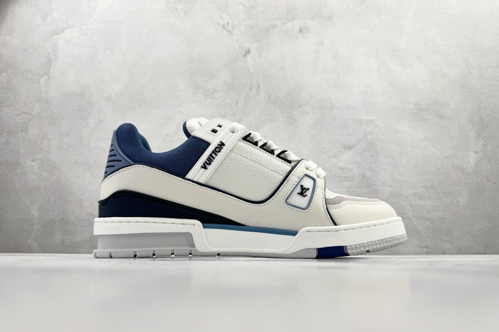 430 顶级纯原 LOUIS VUITTTrainer 蓝色 1AIJ24