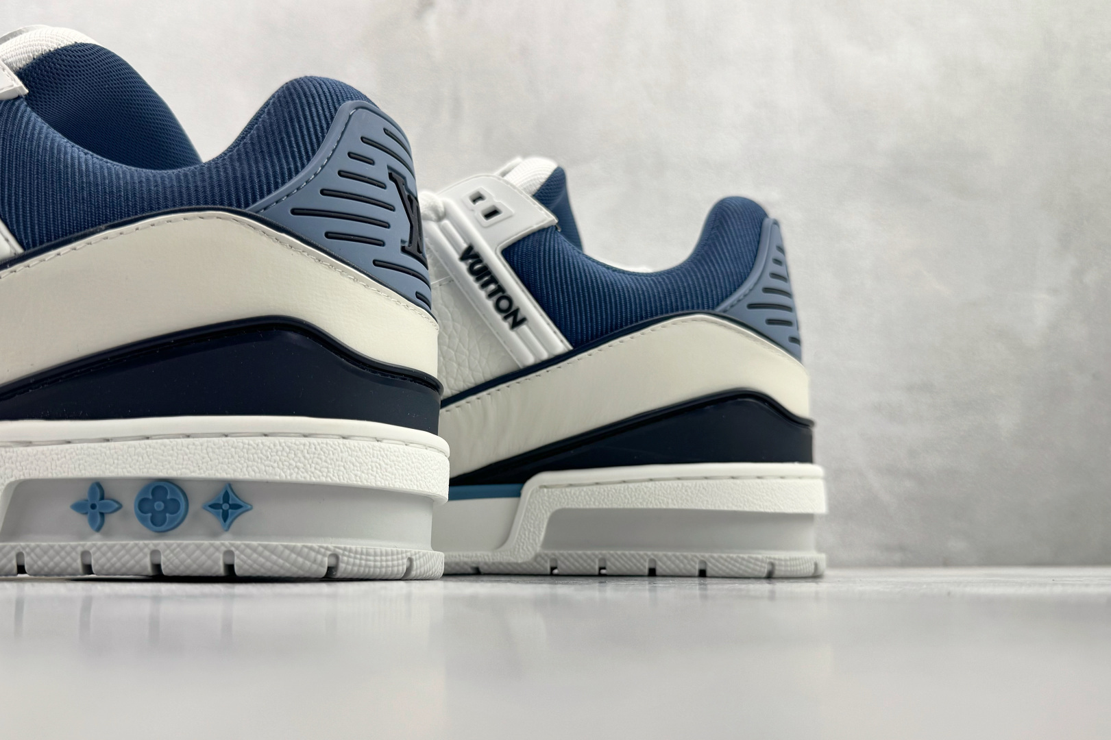 430 顶级纯原 LOUIS VUITTTrainer 蓝色 1AIJ24