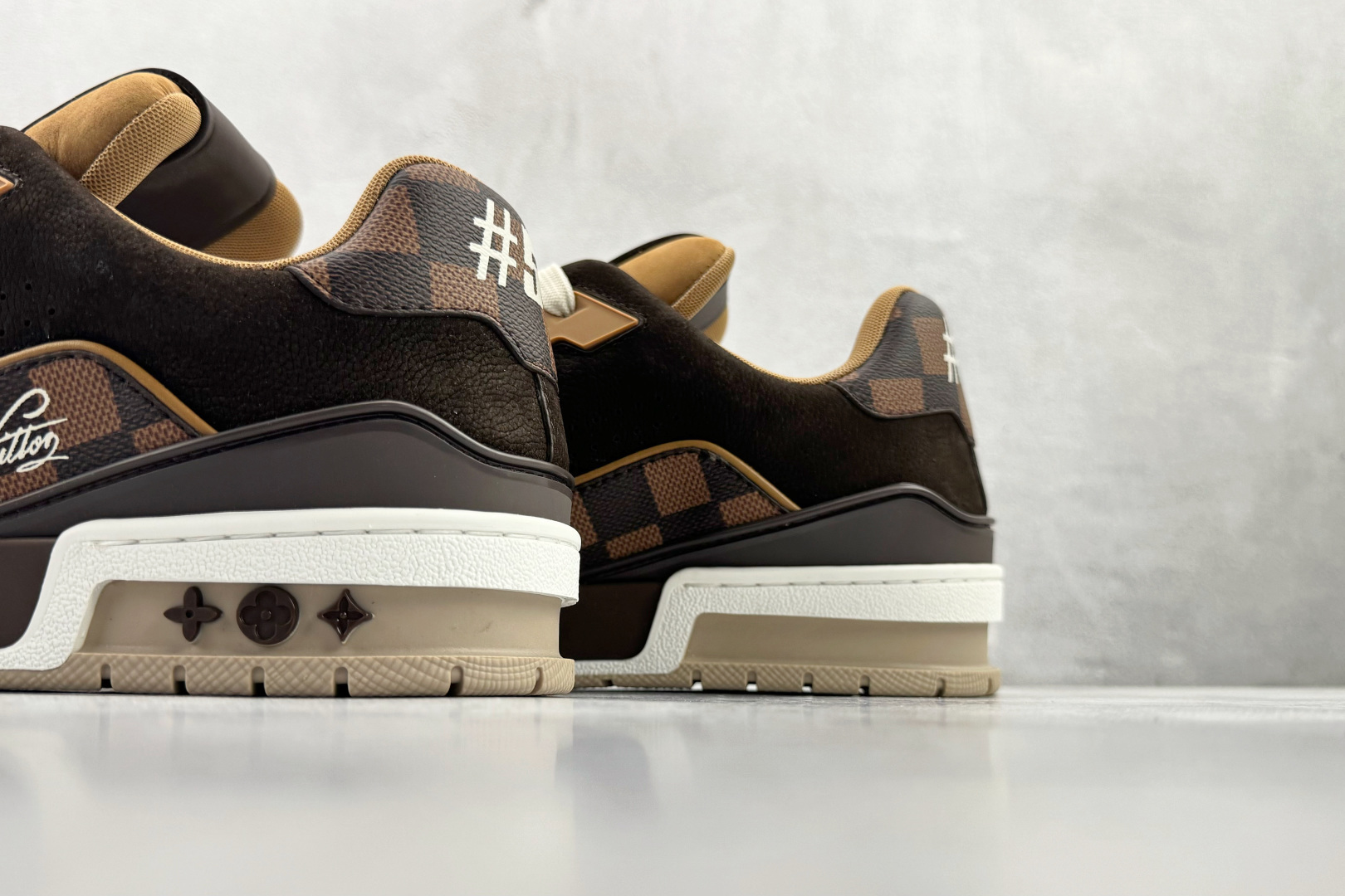 430 顶级纯原 LOUIS VUITTx Nigo 联名款 棕色 1AIN08