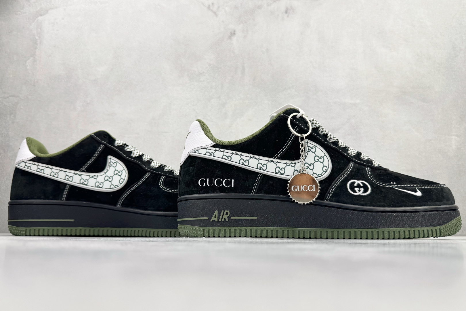 260 Nike Air Force 1'07 LX 黑色 BB9577-113