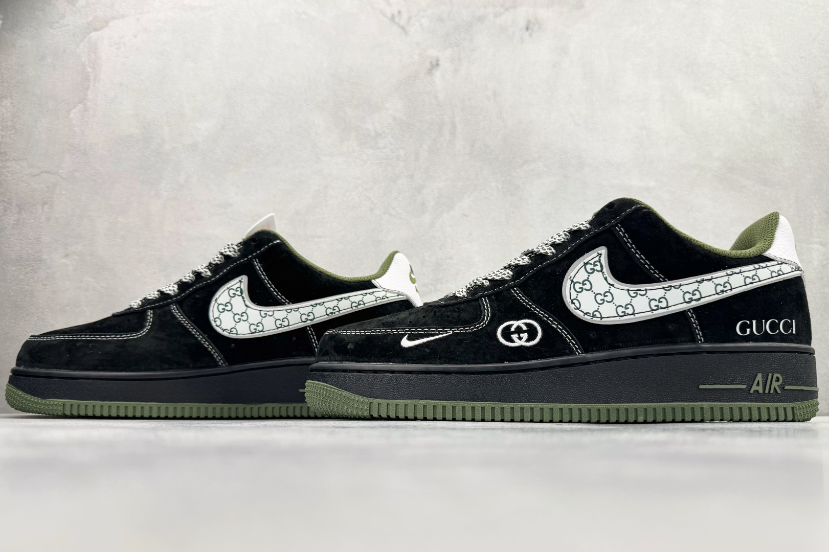 260 Nike Air Force 1'07 LX 黑色 BB9577-113