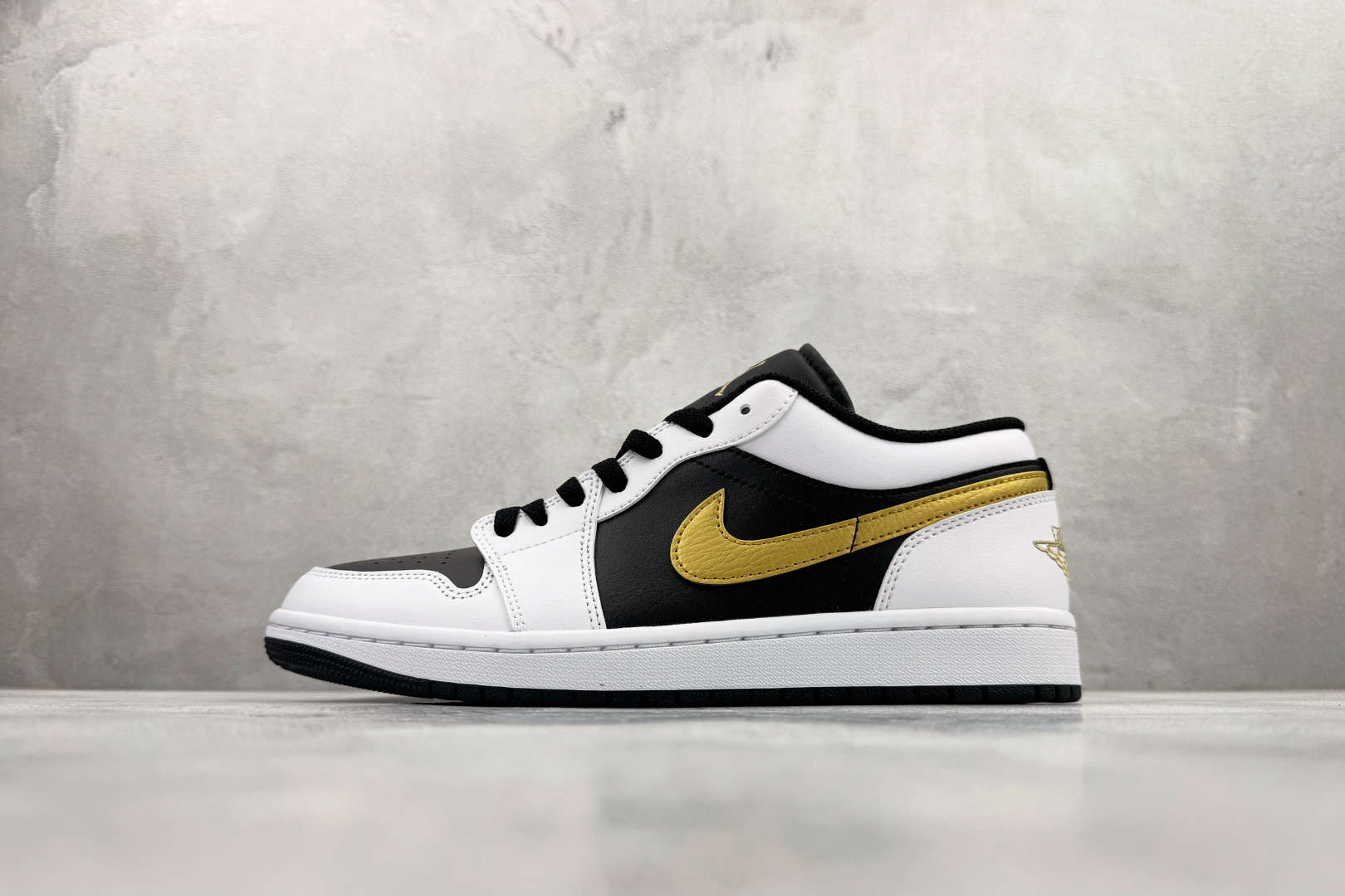 Air jordan 1 low 073