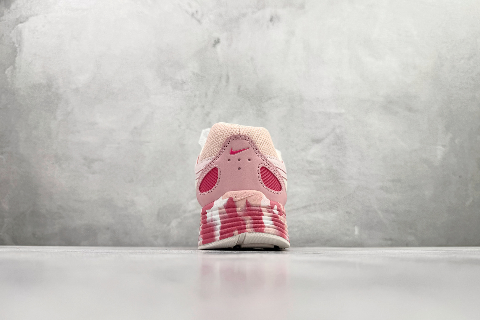 200 原鞋开发 原数据档案 Nike P-6000 渐变粉 CV2209-111