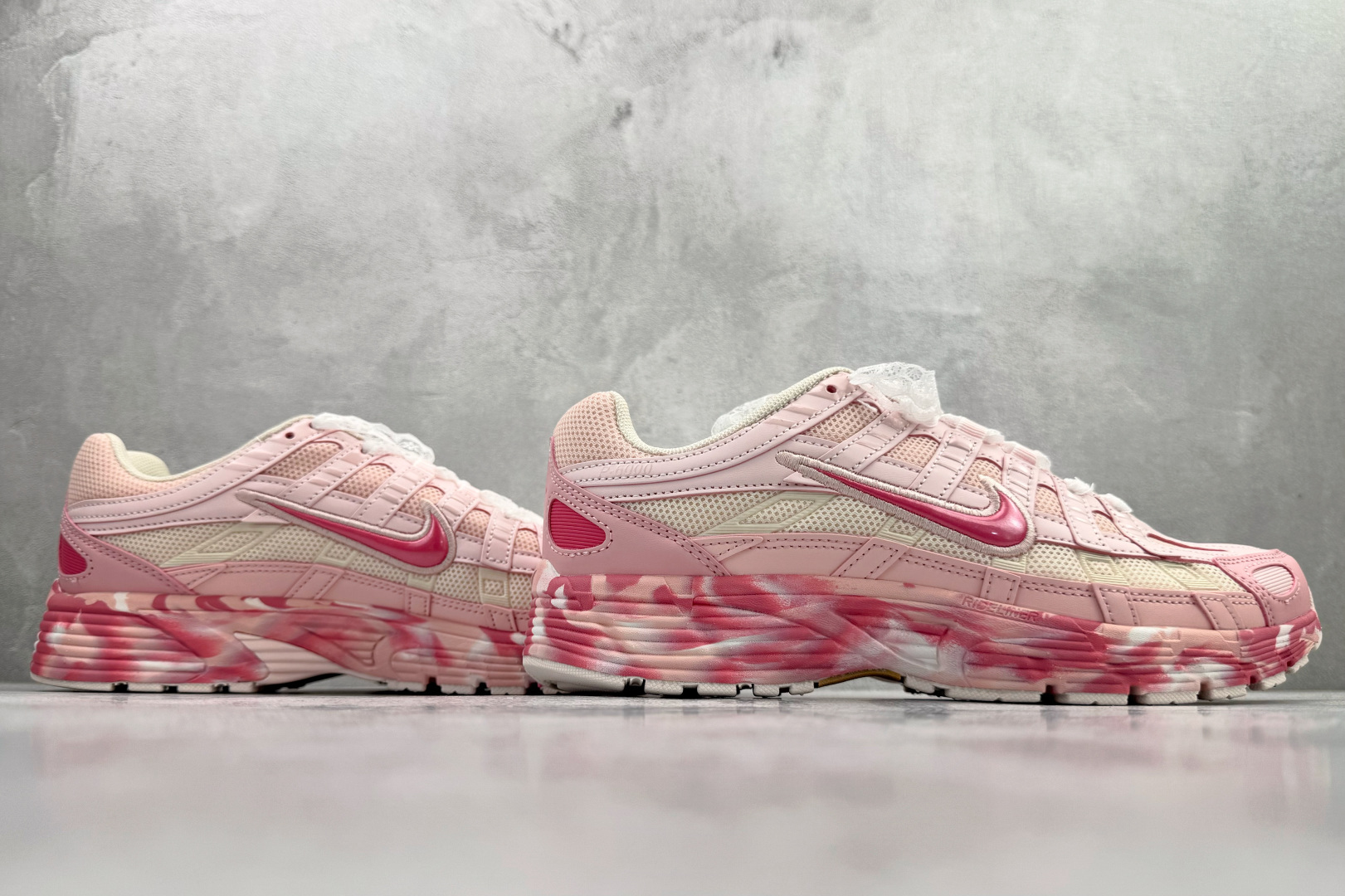 200 原鞋开发 原数据档案 Nike P-6000 渐变粉 CV2209-111