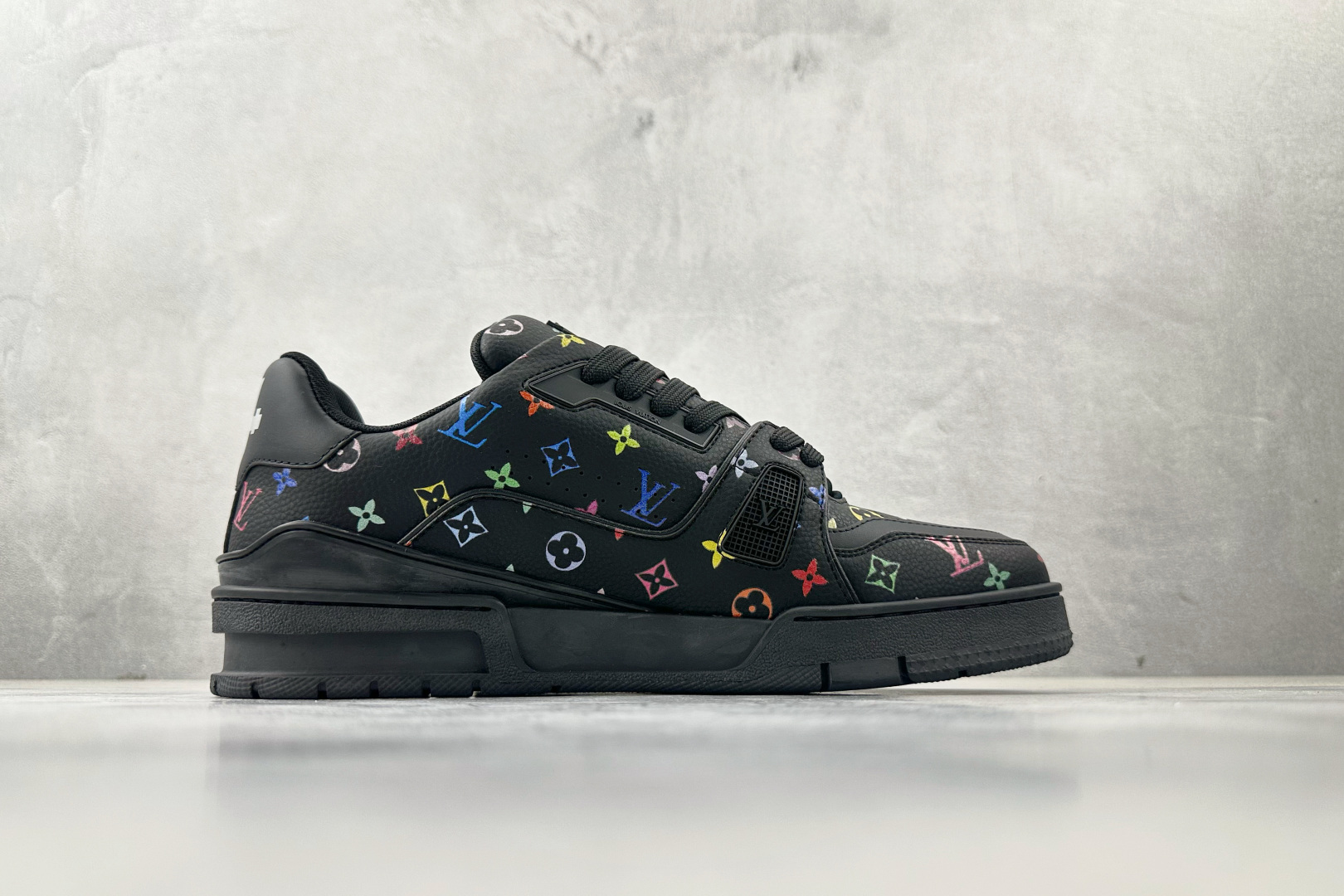 430 顶级纯原 村上隆/Takashi Murakami x LOUIS VUITTTrainer 黑色 1AGZE1