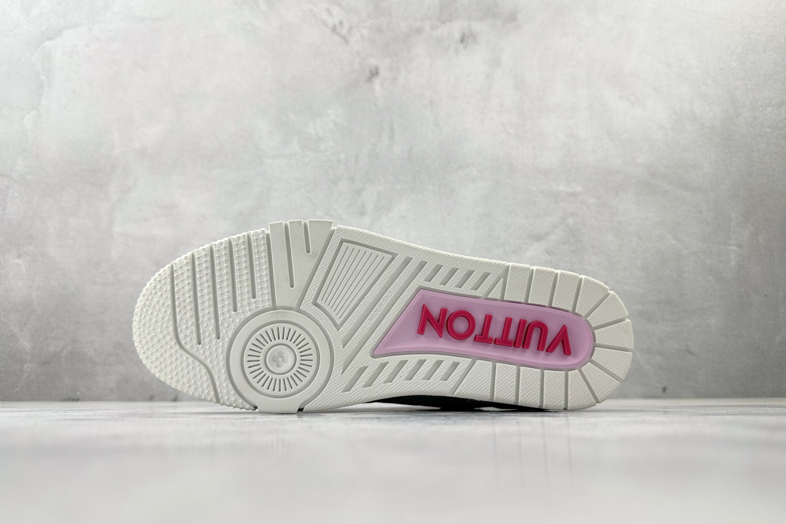 430 顶级纯原 村上隆/Takashi Murakami x LOUIS VUITTTrainer 樱花系列 白色 1AGZEH