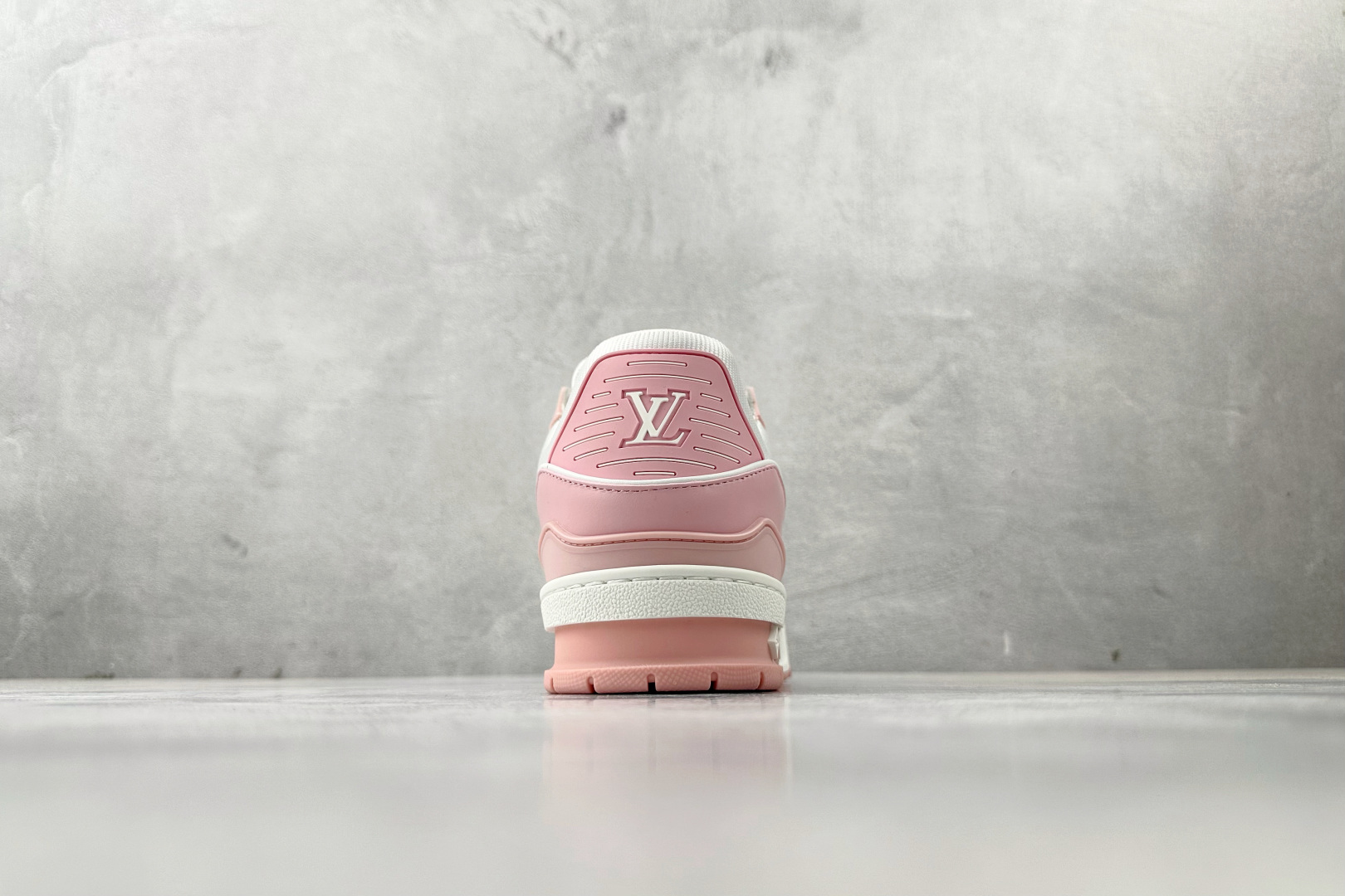430 顶级纯原 LOUIS VUITTTrainer 玫瑰粉 1AA6W5