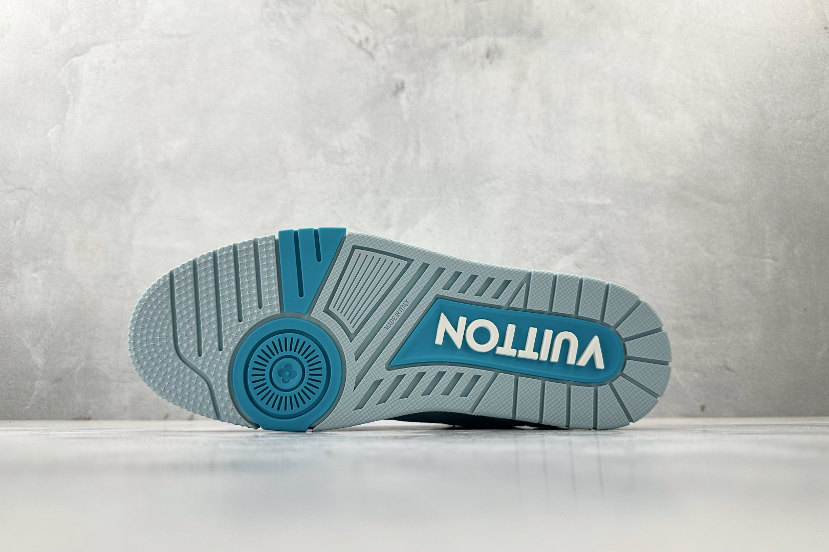 430 顶级纯原 Tyler x LOUIS VUITTTrainer 蓝色 1ACRYD