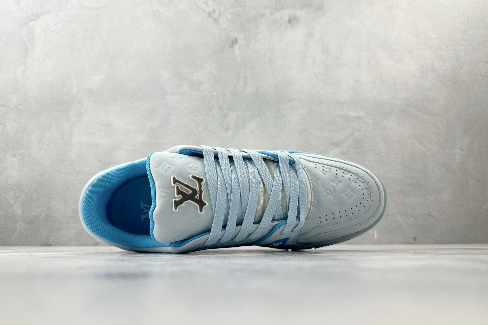 430 顶级纯原 Tyler x LOUIS VUITTTrainer 蓝色 1ACRYD