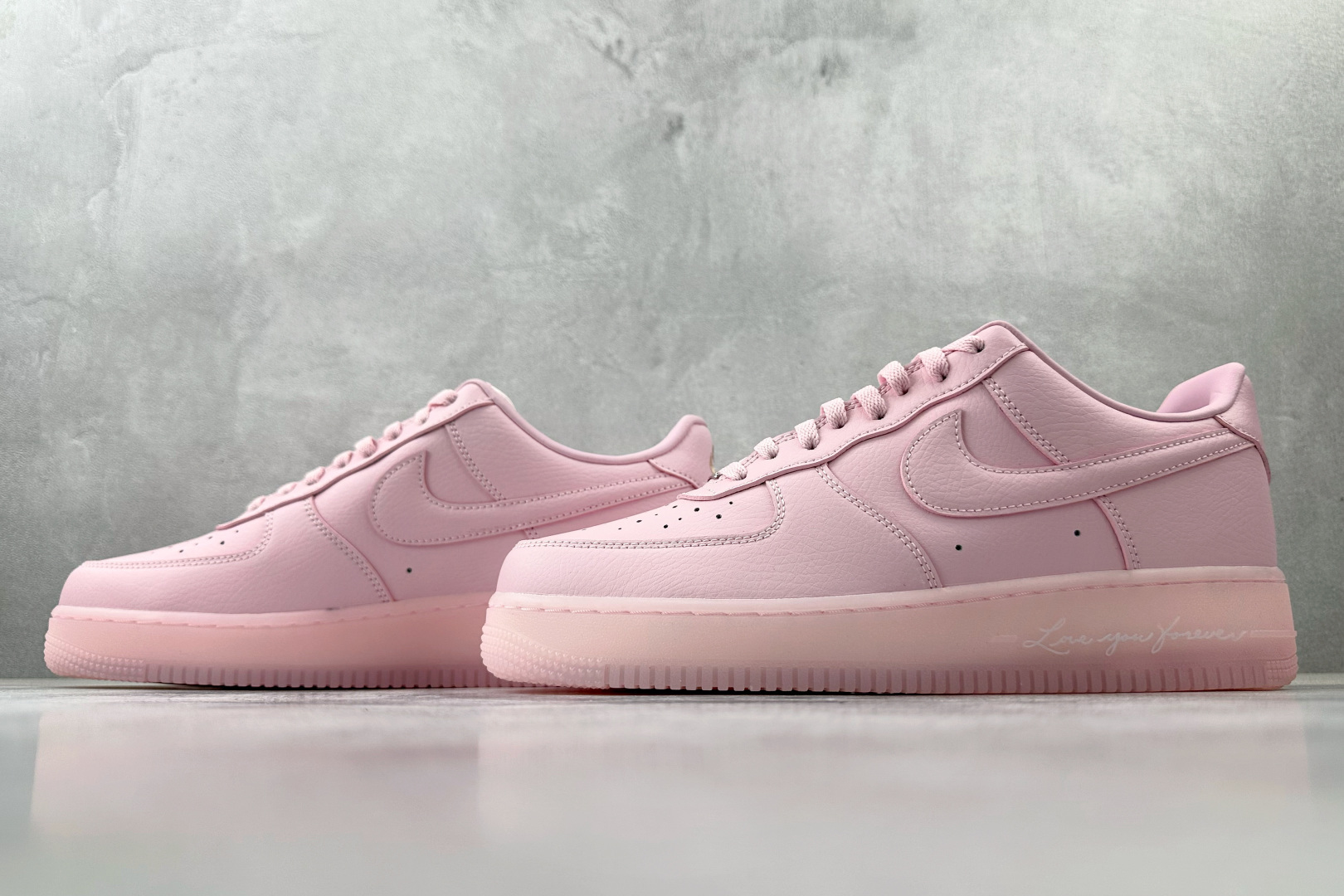 190 NOCTA x Nike Air Force 1 “Love You Forever”粉银色 CZ8065-600
