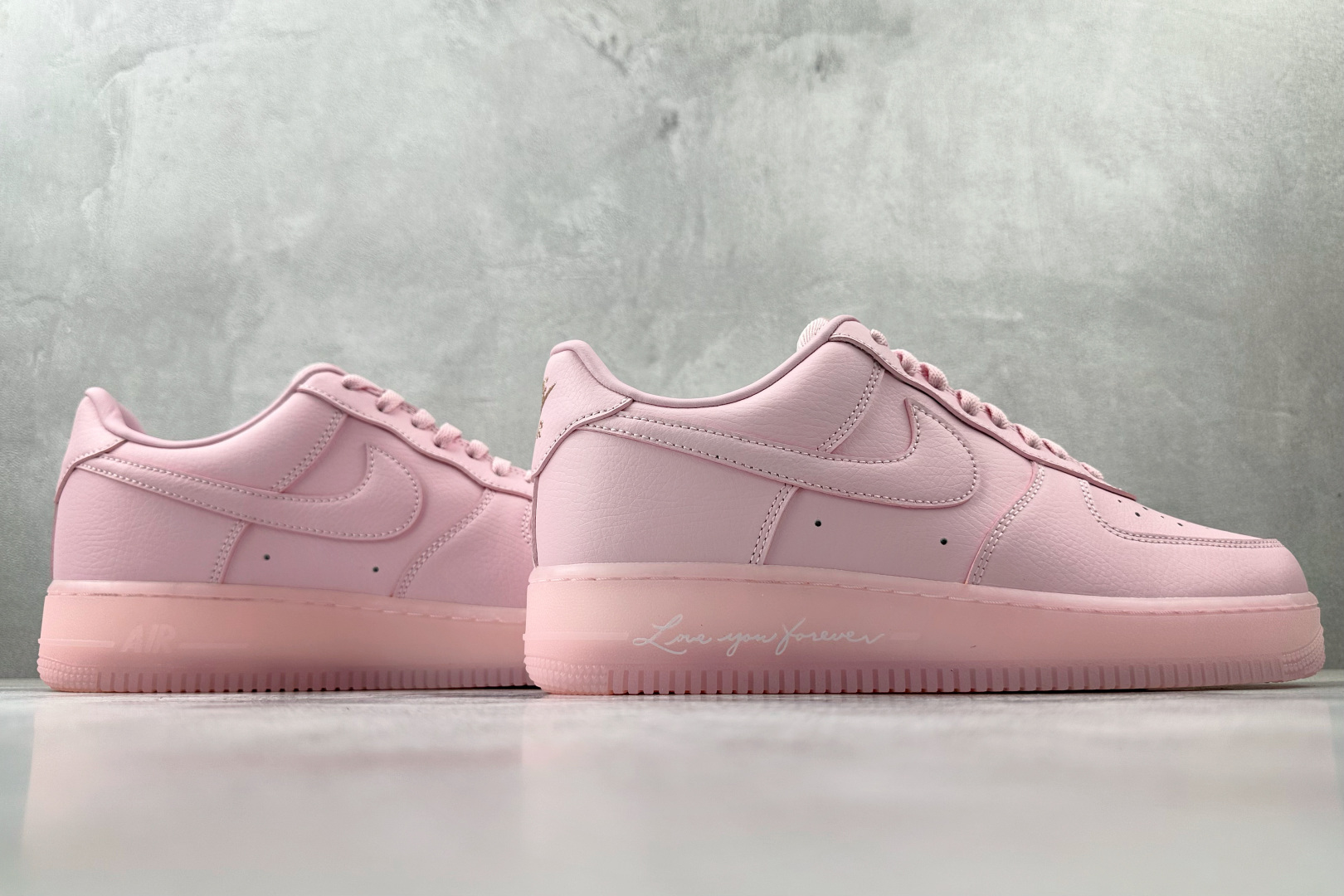 190 NOCTA x Nike Air Force 1 “Love You Forever”粉银色 CZ8065-600