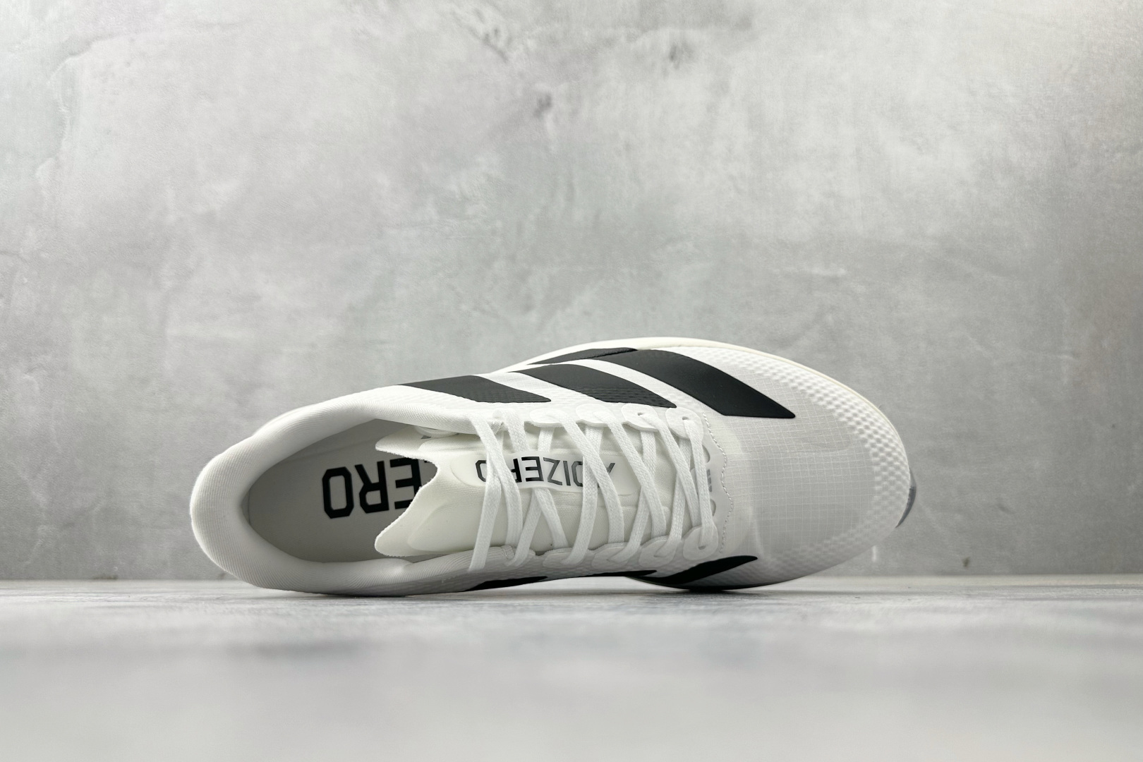 190 纯原 adidAdizero Evo SL 白黑 JR4736