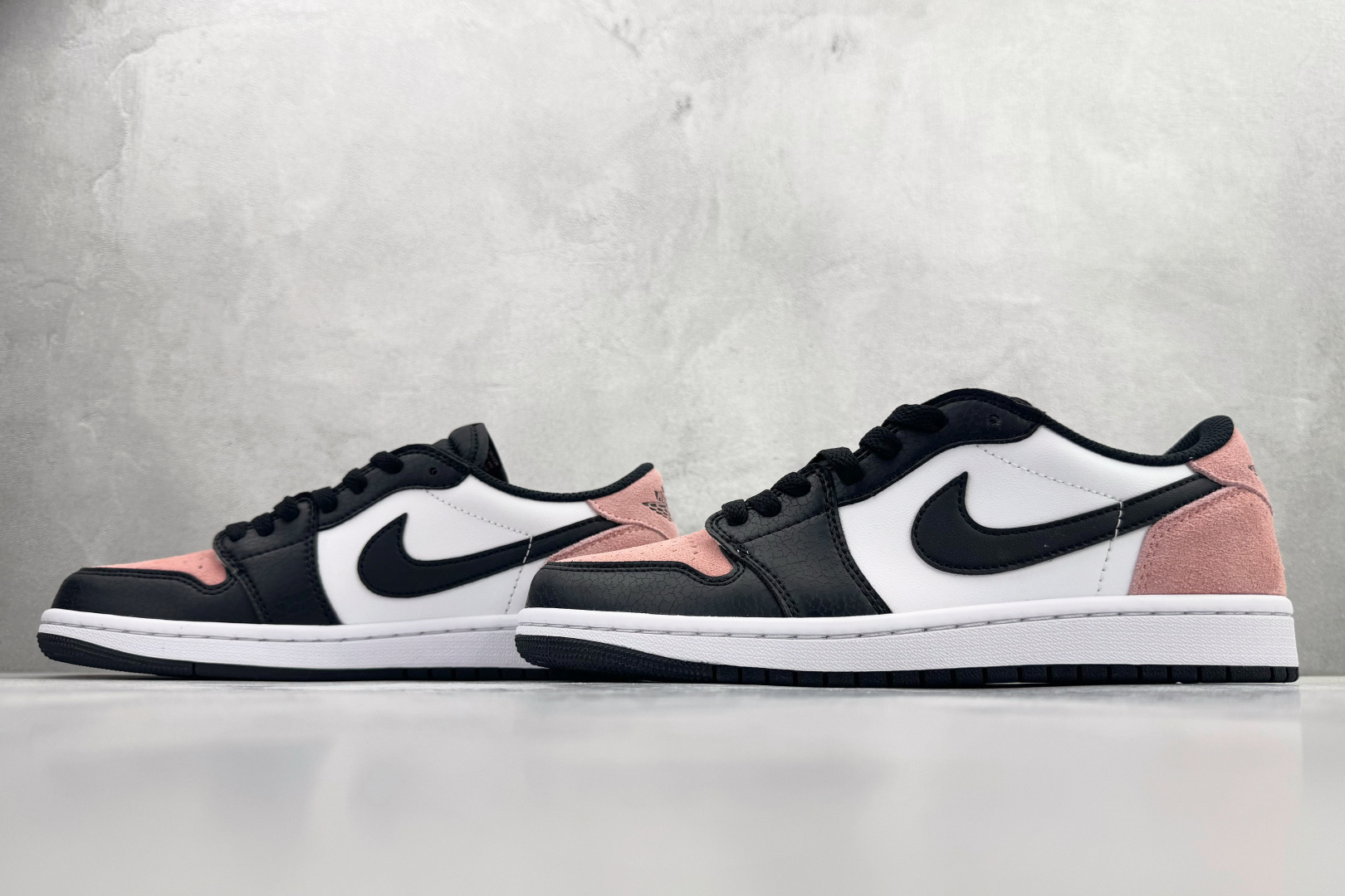 210 Jordan Air Jordan 1 retro low 黑粉色 CZ0790-061