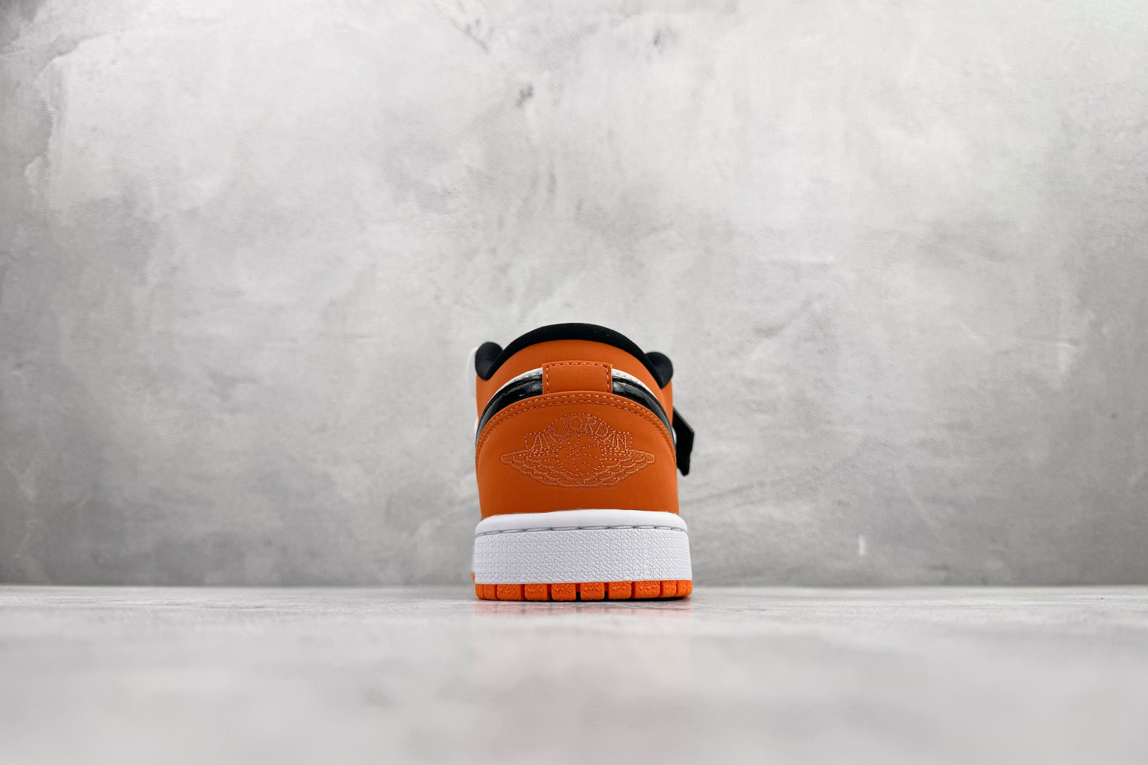 210 Jordan Air Jordan 1 Low Shattered Backboard 橙色 553558-128