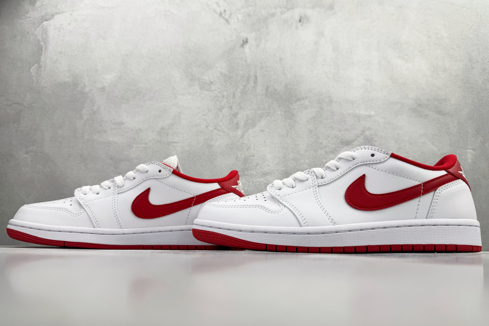 210 Jordan Air Jordan 1 Low 白红 CZ0790-161