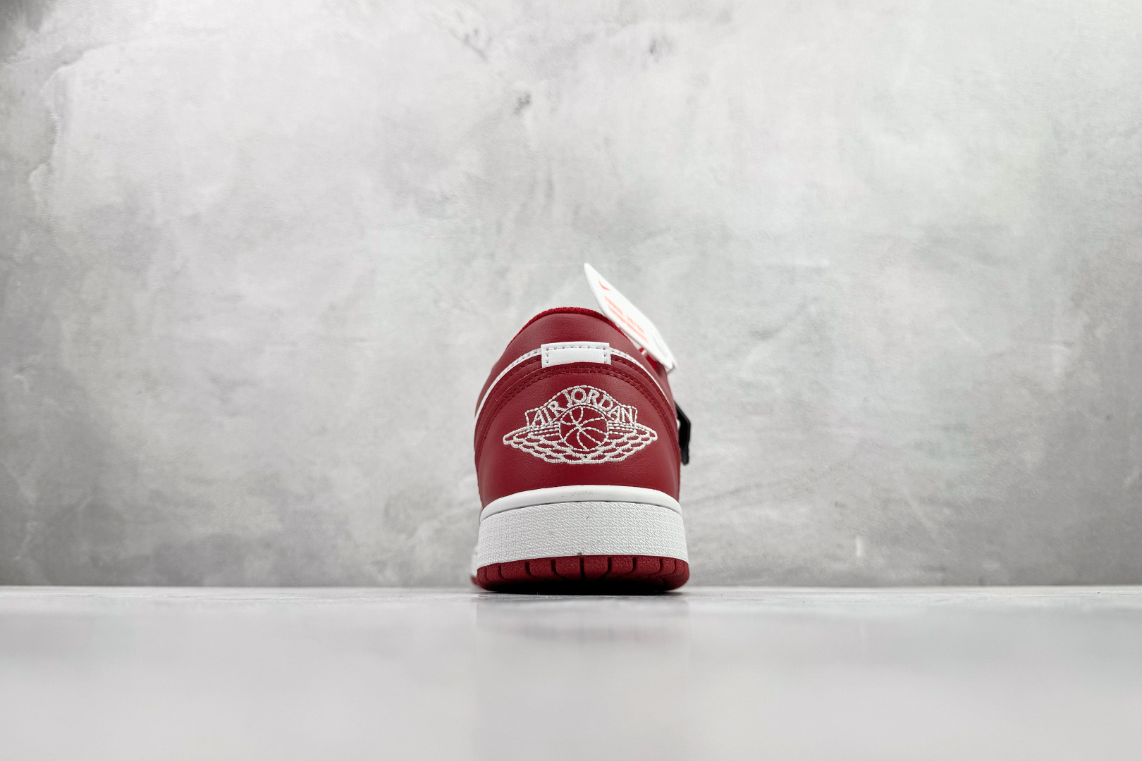 210 Jordan Air Jordan 1 low 白红 553558-166