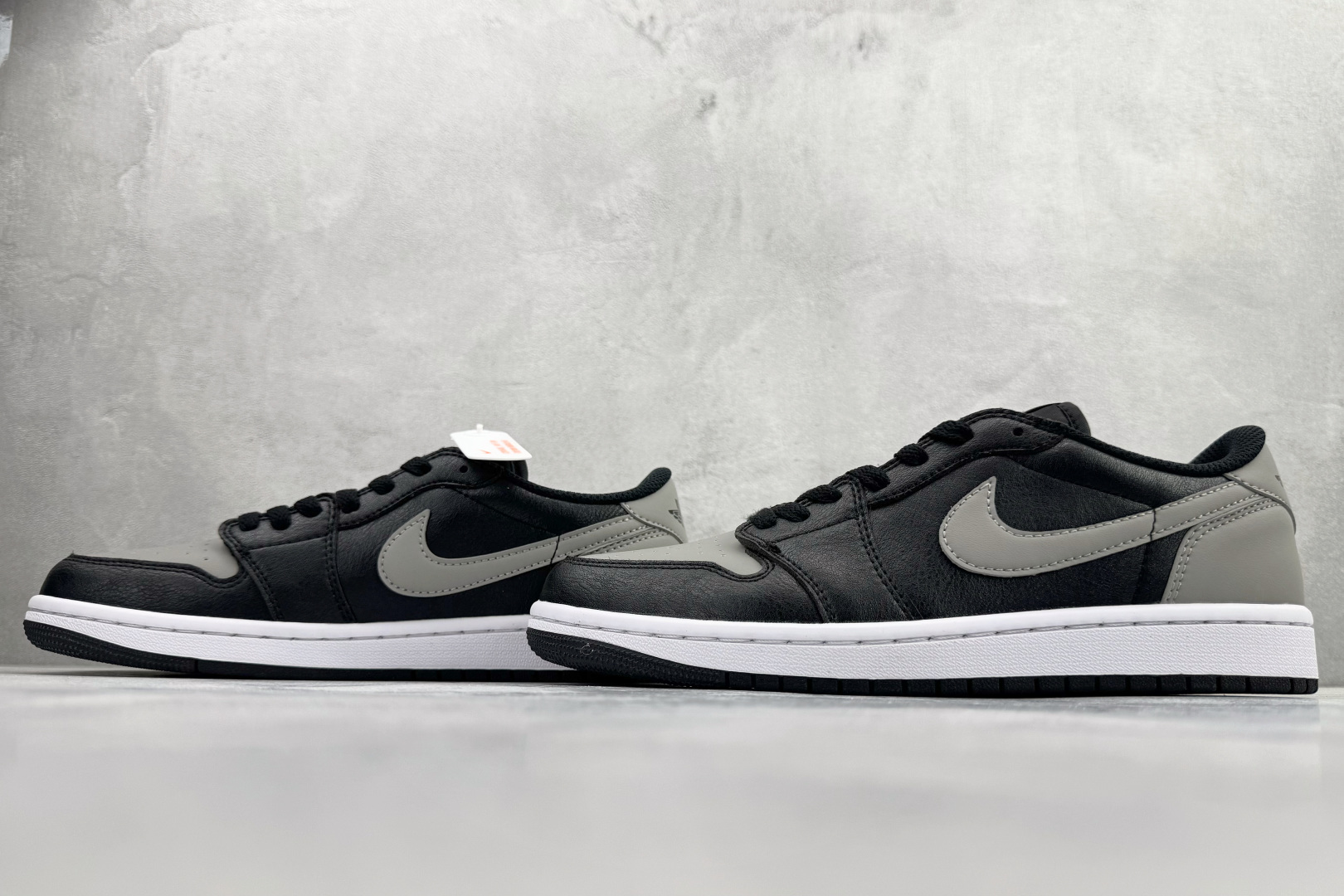 210 Jordan Air Jordan 1 retro low 黑灰 CZ0790-003