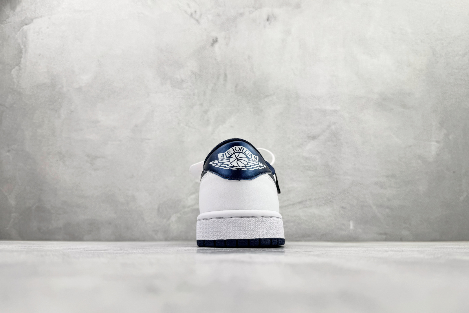 210 Jordan Air Jordan 1 low 白蓝 CZ0790-061