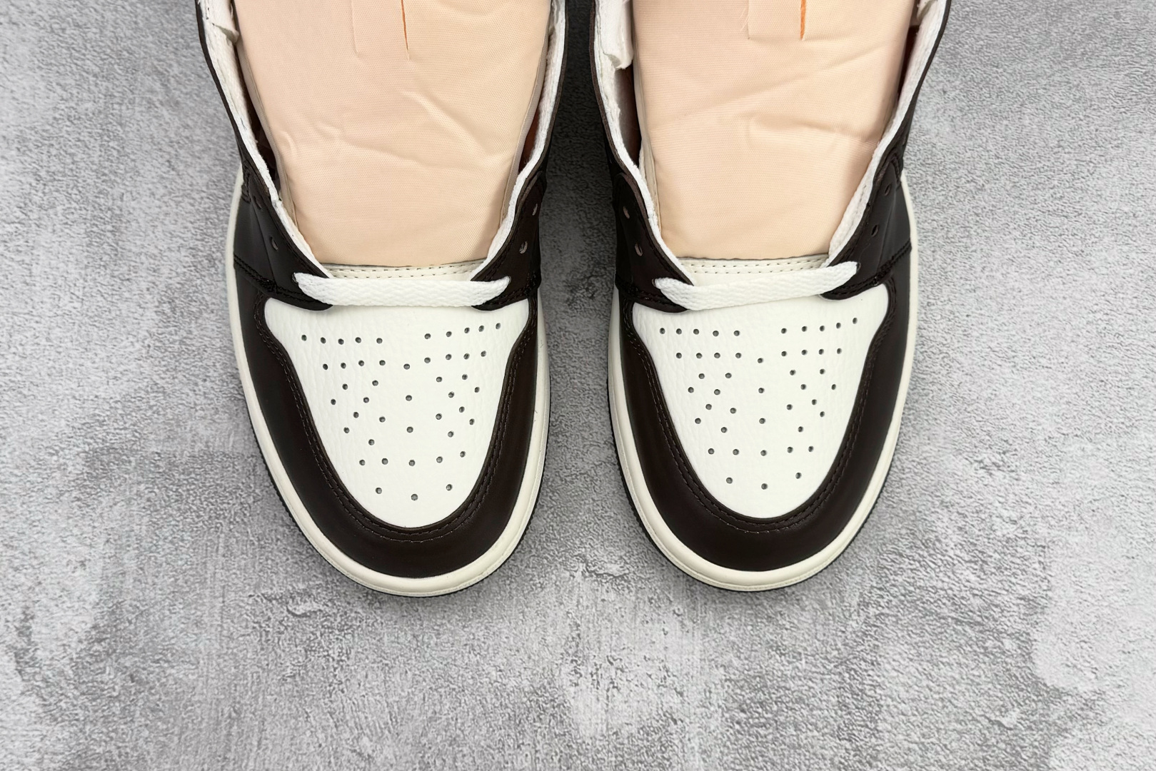 230 Jordan Air Jordan 1 retro low 棕色 FD2596-200