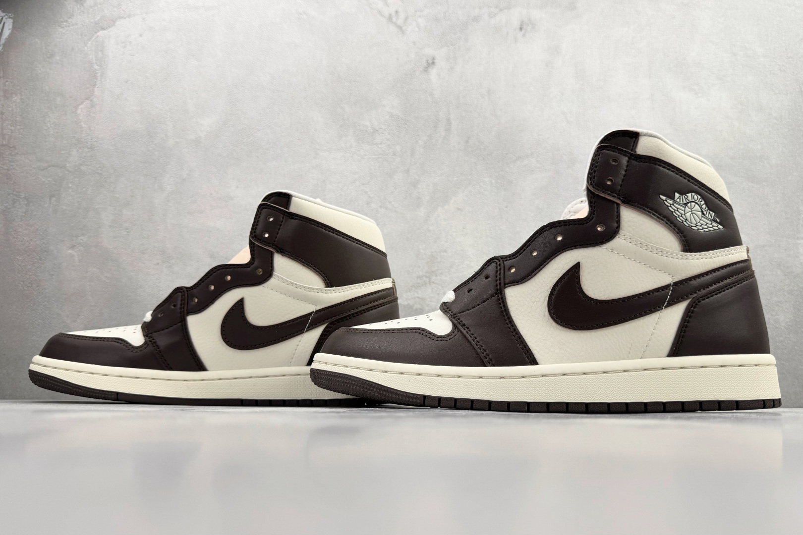 230 Jordan Air Jordan 1 retro low 棕色 FD2596-200