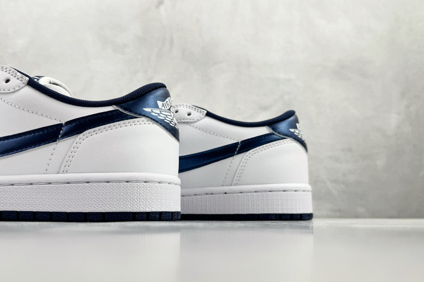 210 Jordan Air Jordan 1 low 白蓝 CZ0790-061